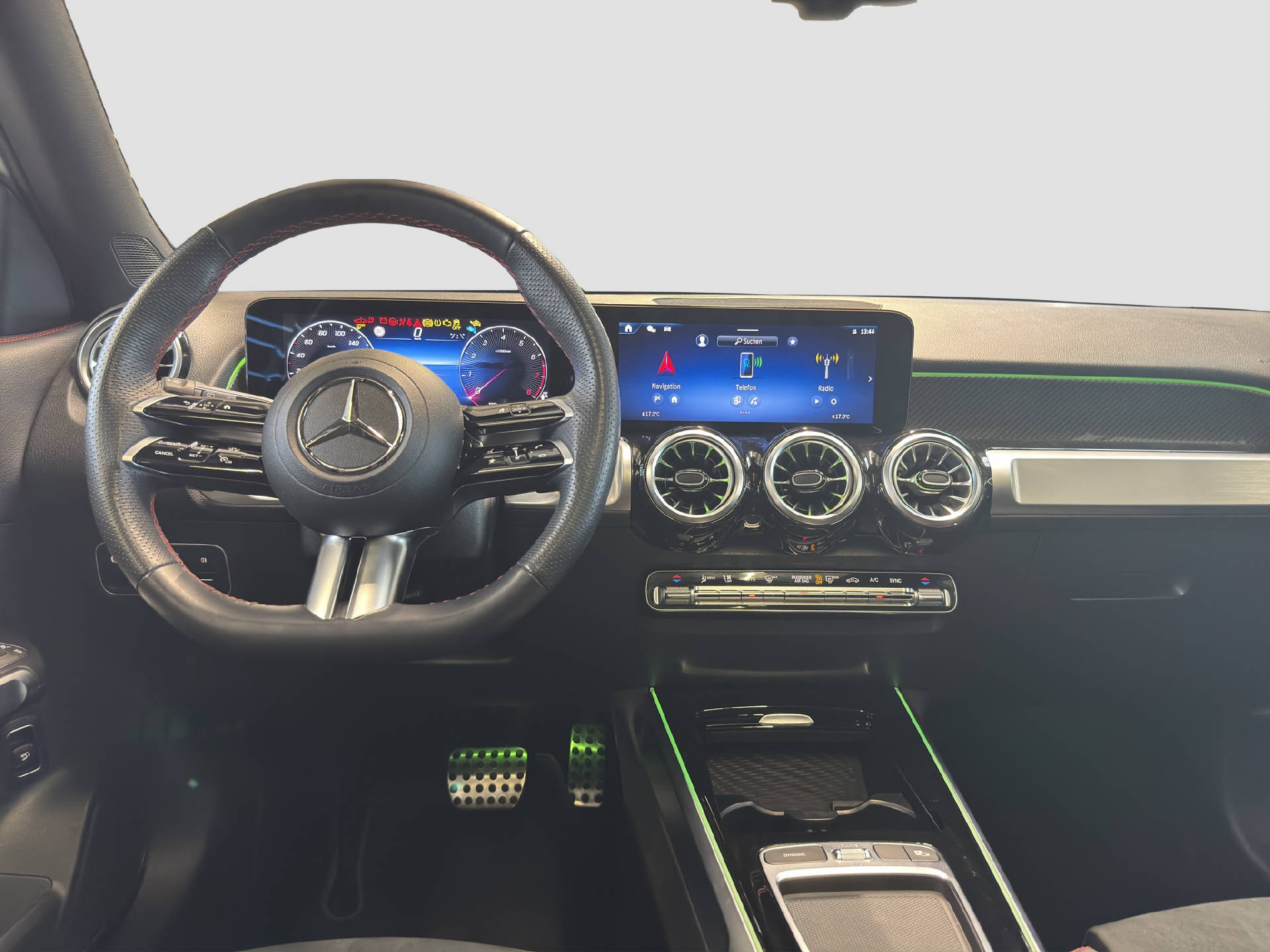 MERCEDES-BENZ GLB 220 AMG Line 4MATIC-image-7