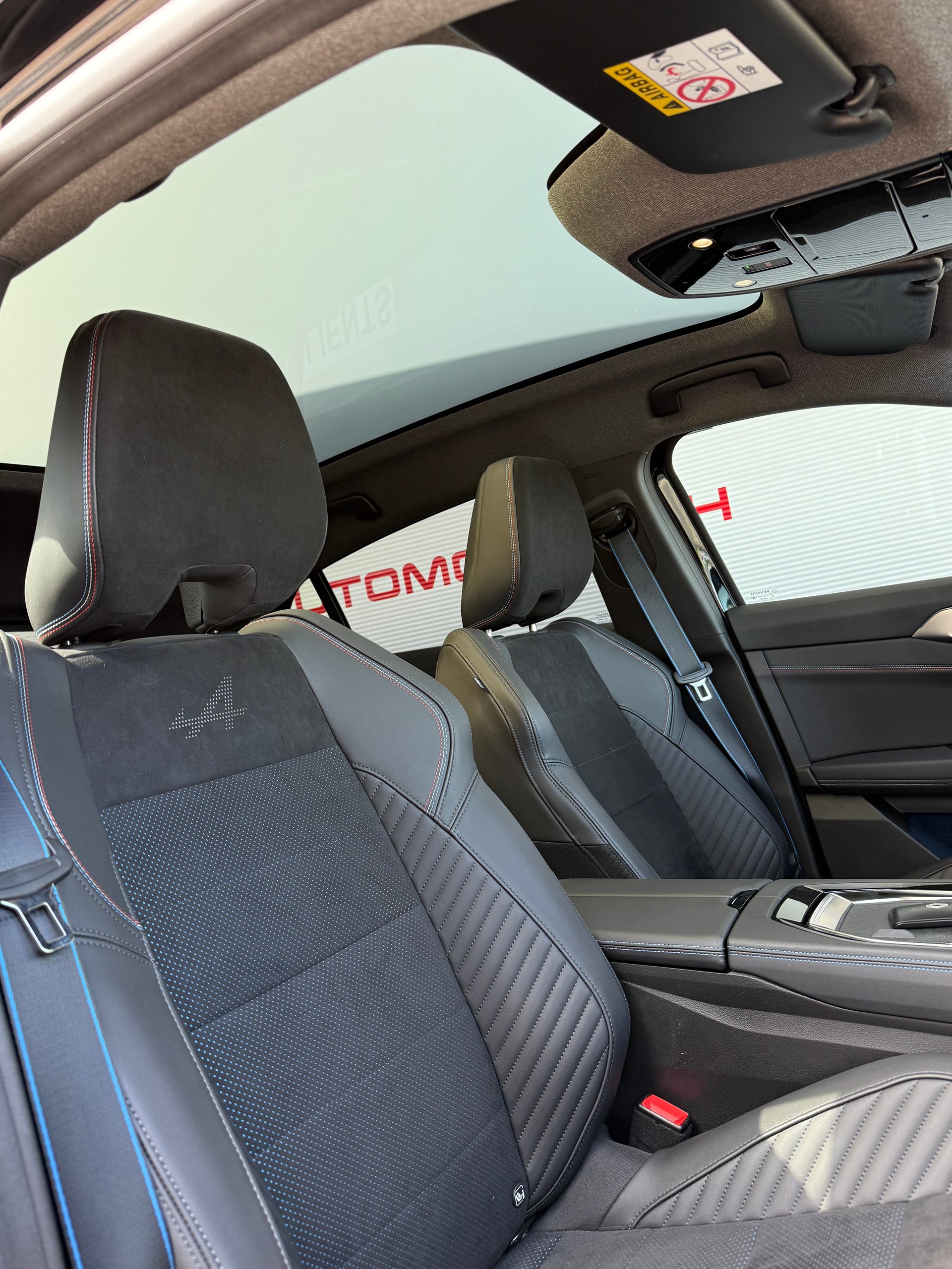 RENAULT Rafale 1.2 E-Tech Hybrid 200 Esprit Alpine VENDUE / VERKAUFT-image-9
