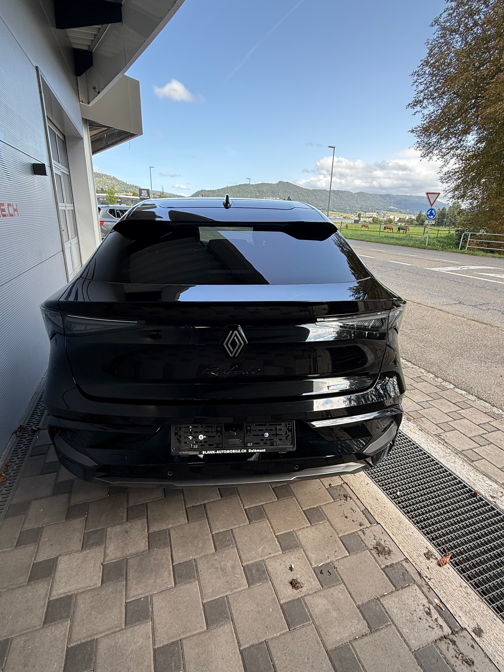 RENAULT Rafale 1.2 E-Tech Hybrid 200 Esprit Alpine VENDUE / VERKAUFT-image-4