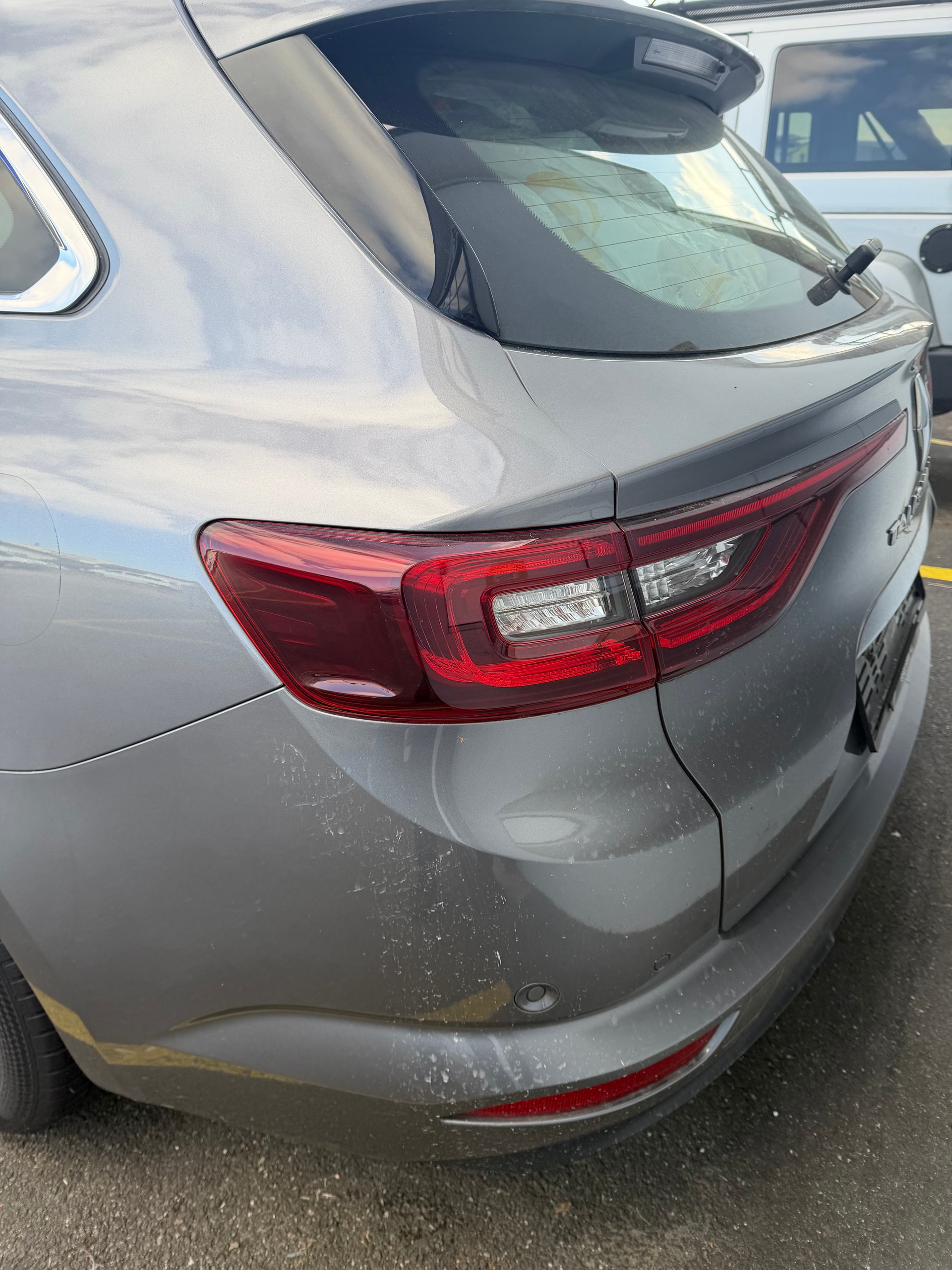 RENAULT Talisman Grandtour 1.6 dCi Intens EDC-image-3