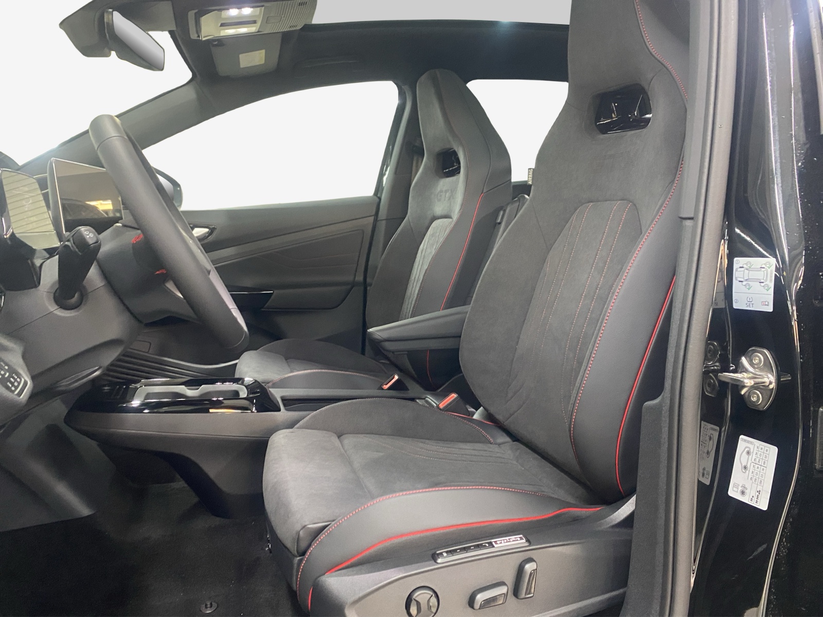 VW ID.4 GTX United 77 kWh 4Motion-image-7