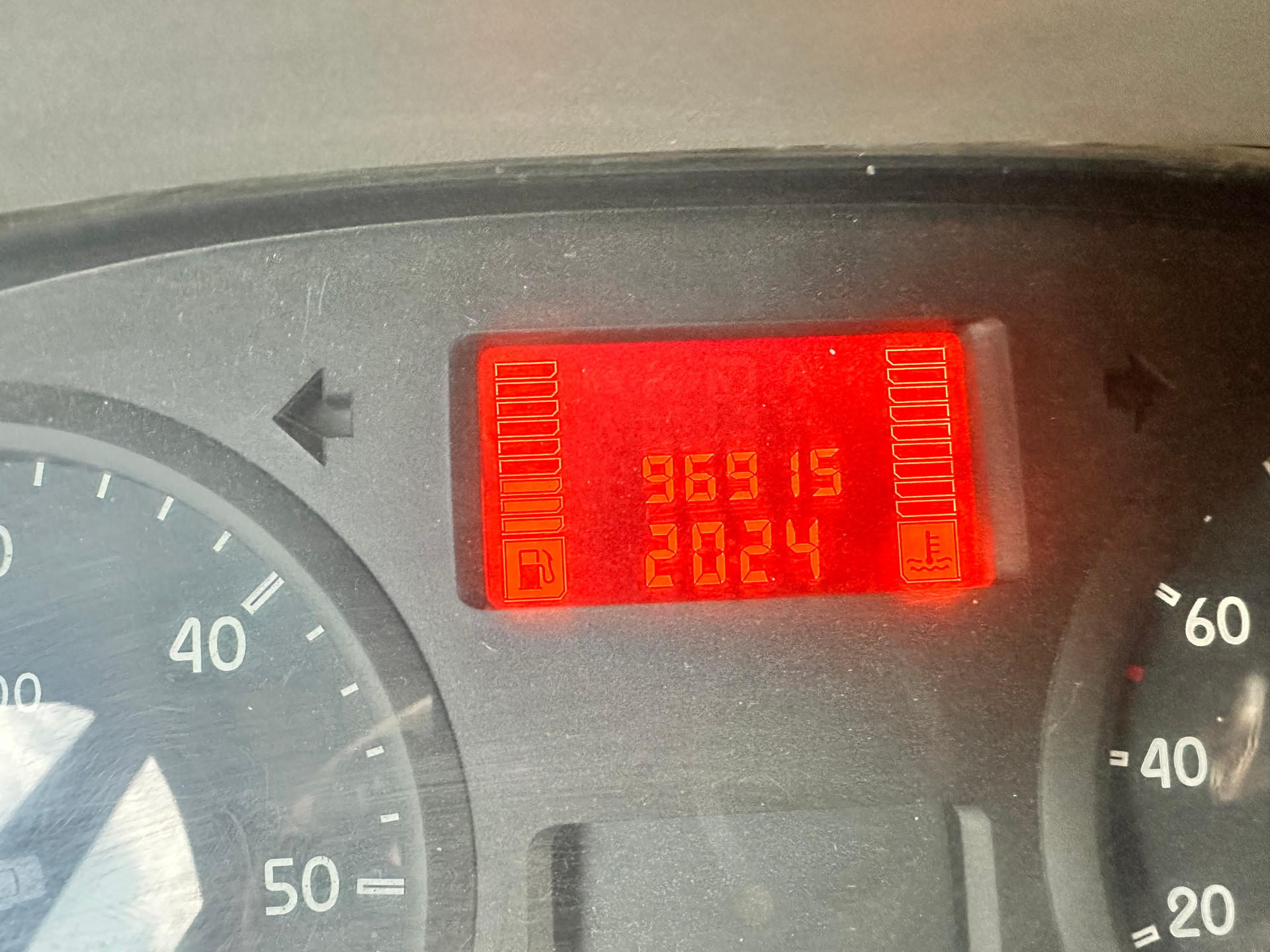 RENAULT Master T35 dCi120 L2H1-image-12