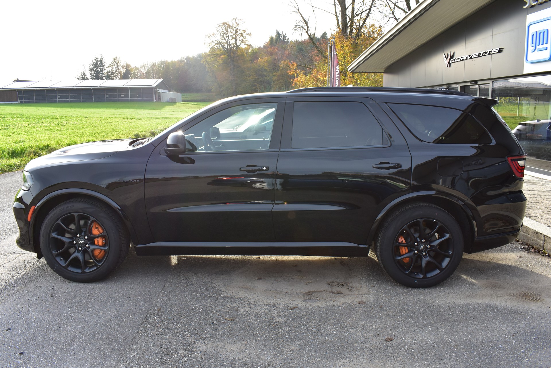 DODGE Durango R/T Plus HEMI Orange Edition-image-1
