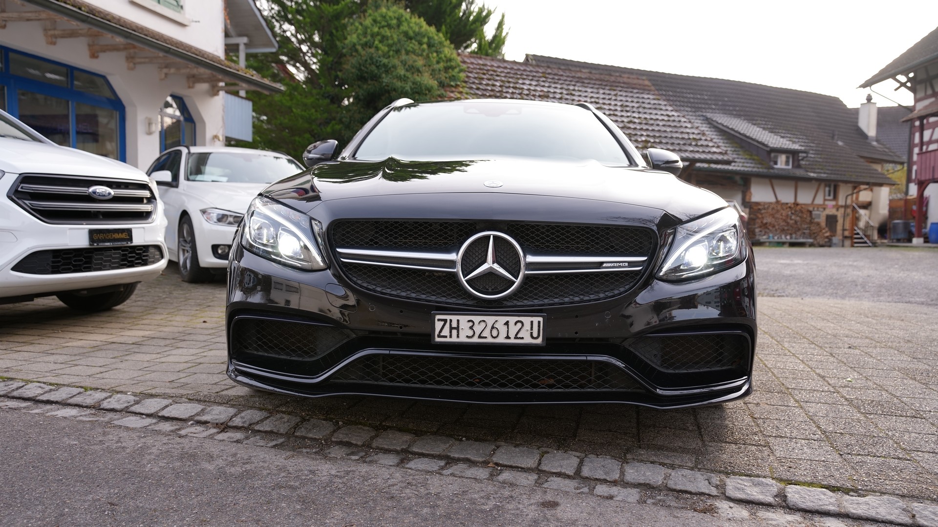 MERCEDES-BENZ C 63 AMG Speedshift-image-2