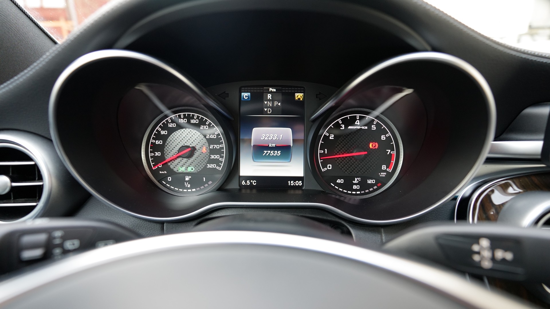 MERCEDES-BENZ C 63 AMG Speedshift-image-14
