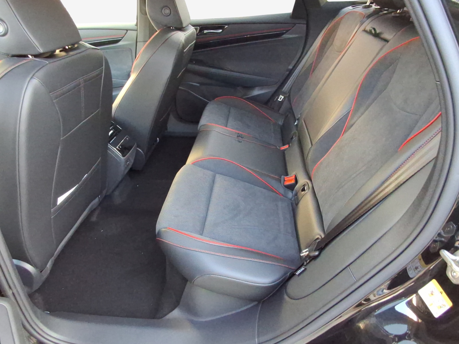 VW ID.7 Tourer GTX 86 kWh GTX 4 Motion-image-11