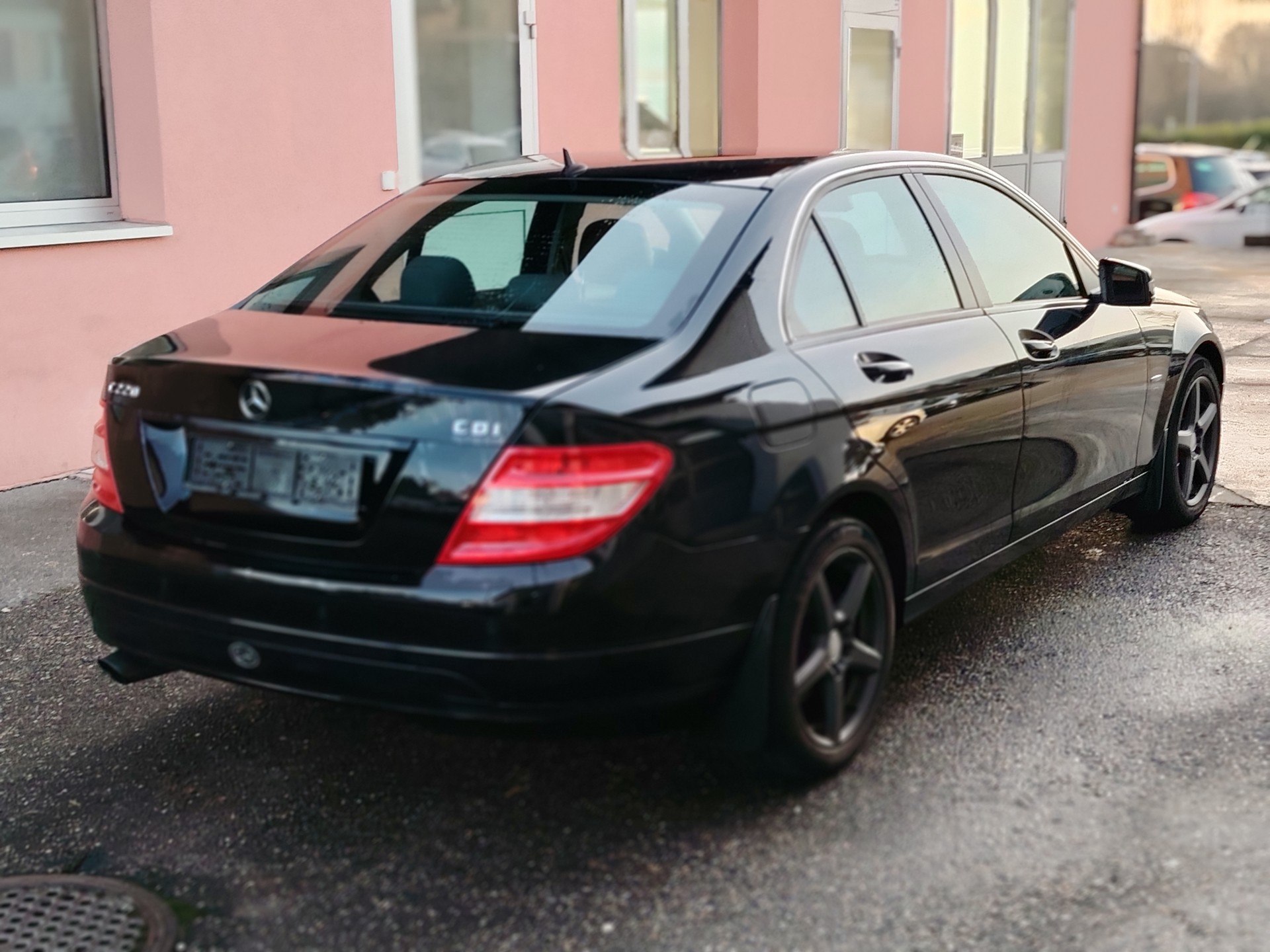MERCEDES-BENZ C 220 CDI BlueEfficiency-image-3