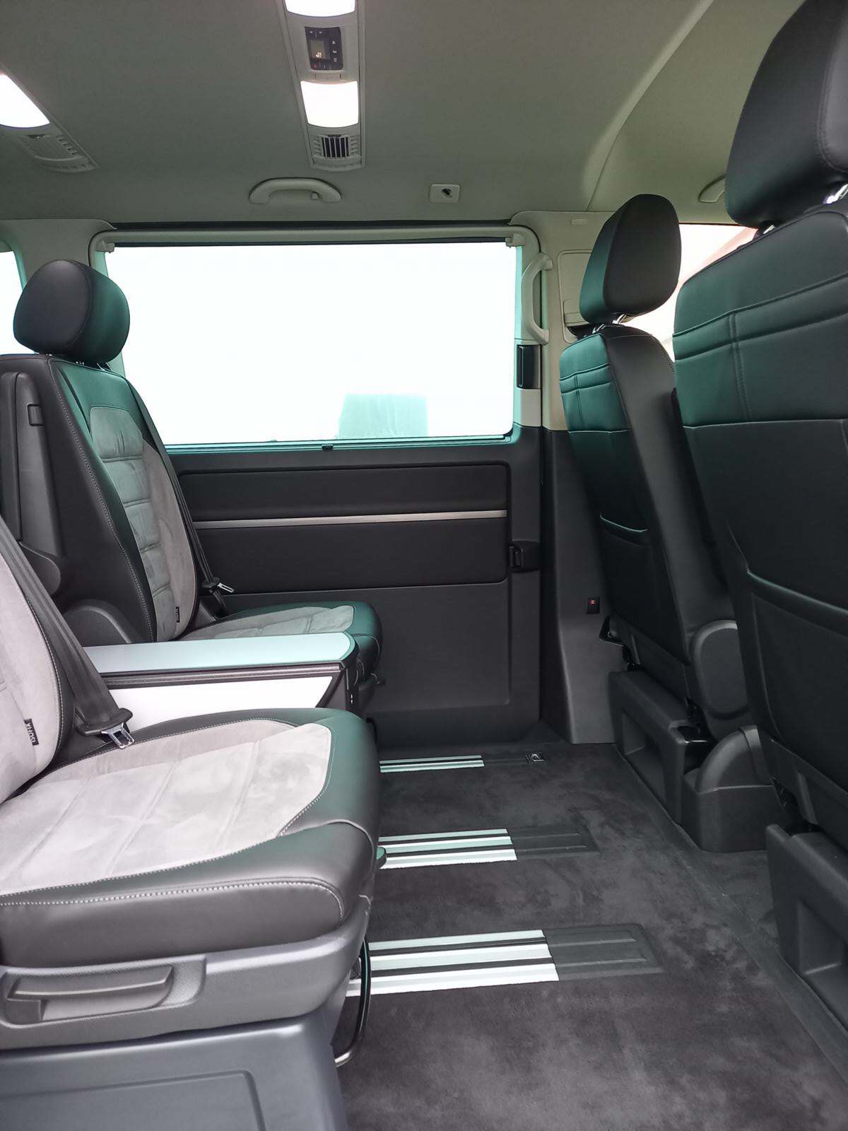 VW T6.1 Multivan 2.0 Bi-TDI Highline 4Motion DSG-image-12