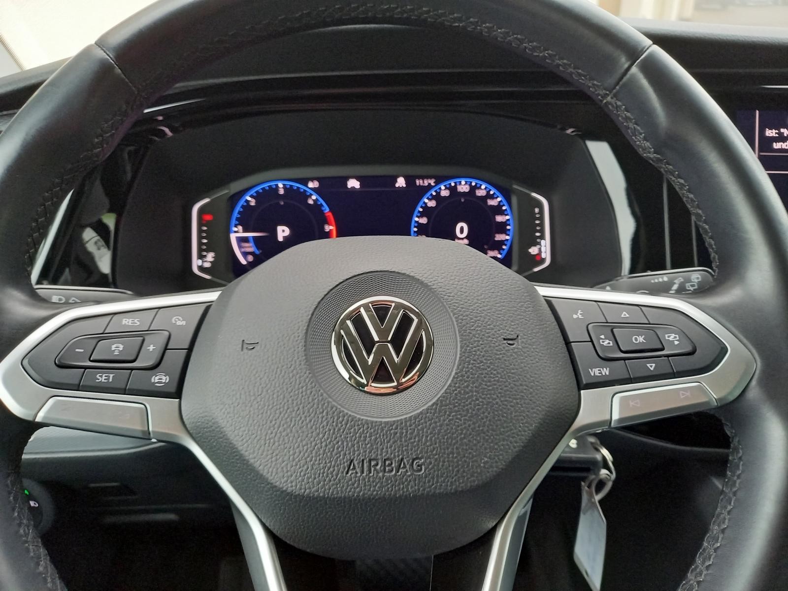 VW T6.1 Multivan 2.0 Bi-TDI Highline 4Motion DSG-image-5