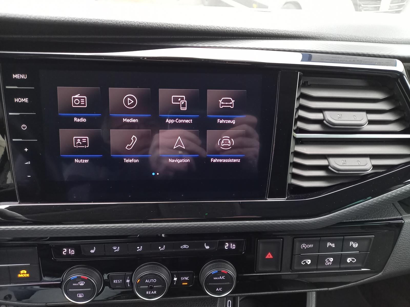 VW T6.1 Multivan 2.0 Bi-TDI Highline 4Motion DSG-image-7