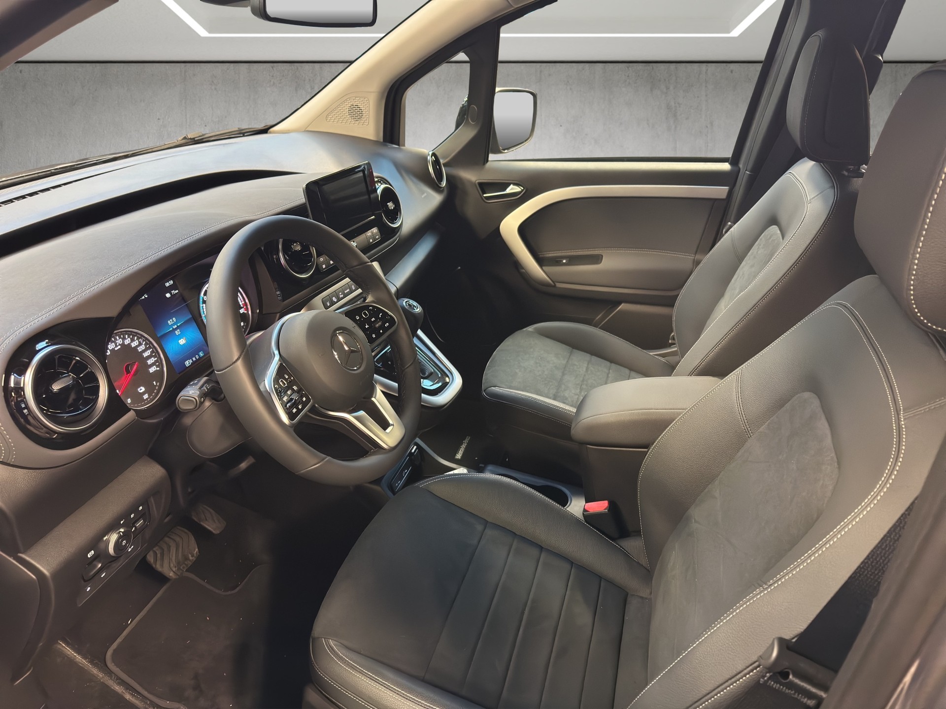 MERCEDES-BENZ EQT 45kWh Style-image-5