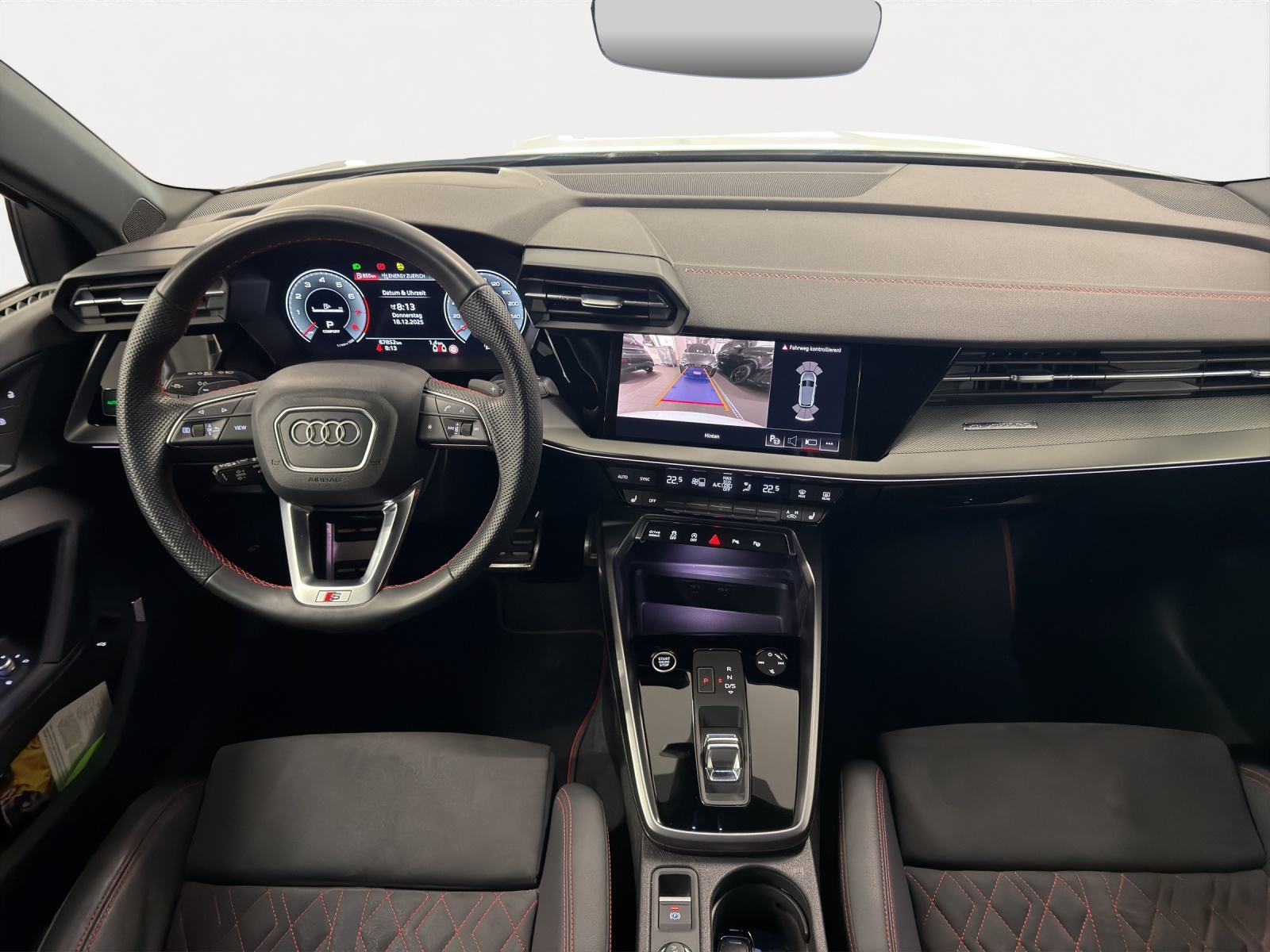 AUDI A3 Sportback 40 TFSI S line Quattro 190PS-image-5