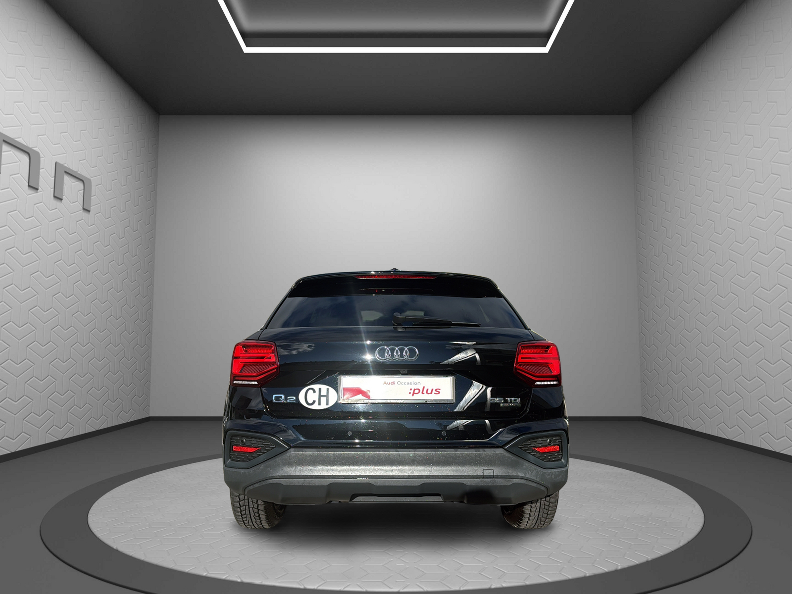 AUDI Q2 35 TDI quattro S-tronic-image-4