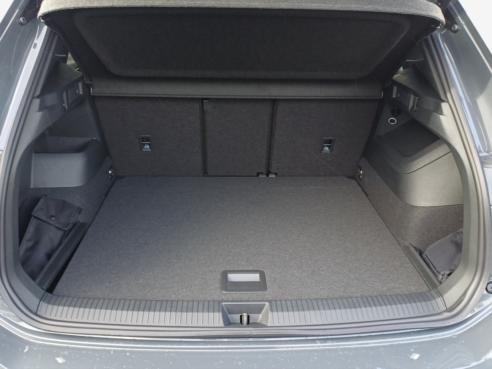 VW Tiguan 2.0 TSI DSG R-Line 4Motion-image-12