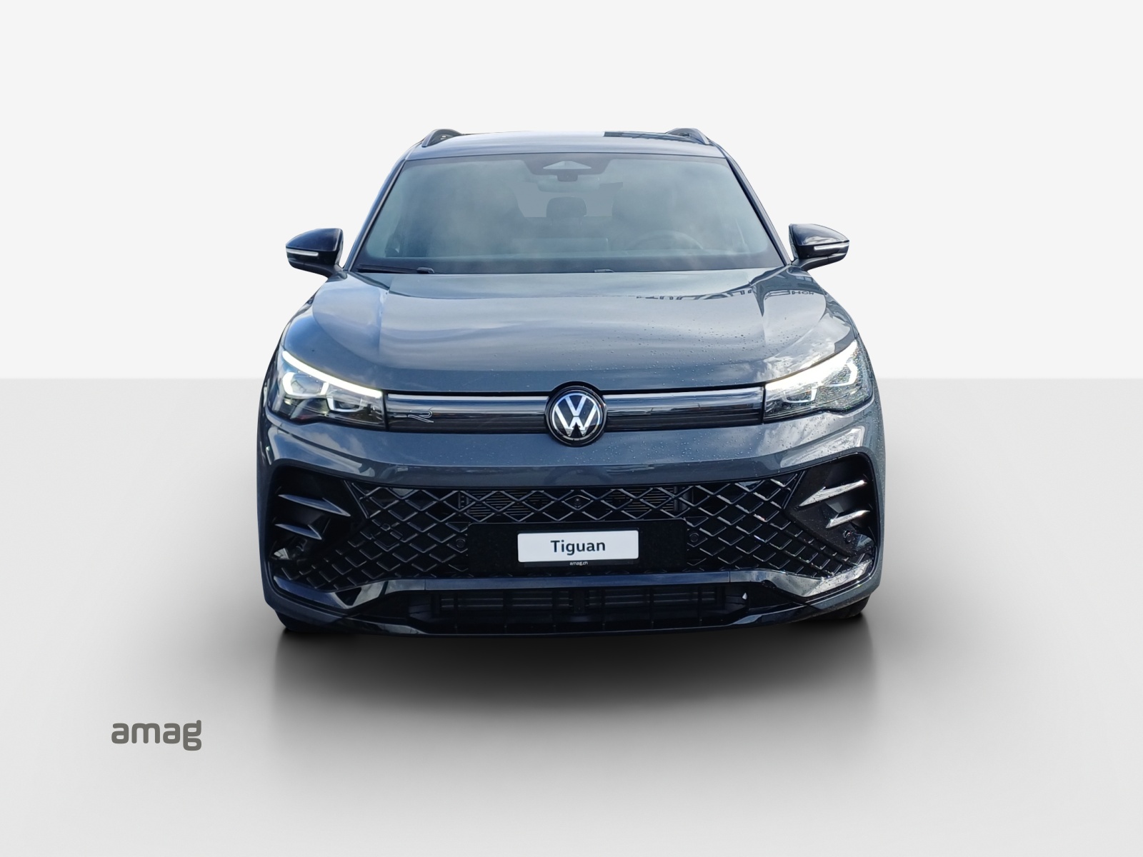 VW Tiguan 2.0 TSI DSG R-Line 4Motion-image-6
