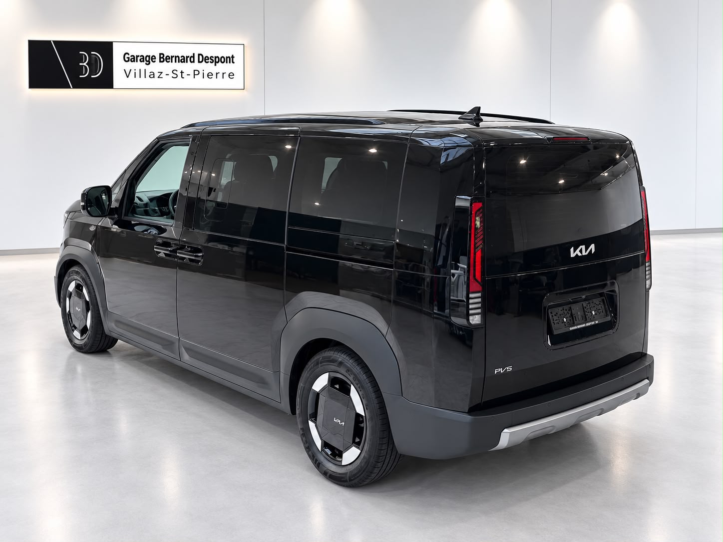 KIA PV5 Passenger 71.2 kWh Elite-image-4