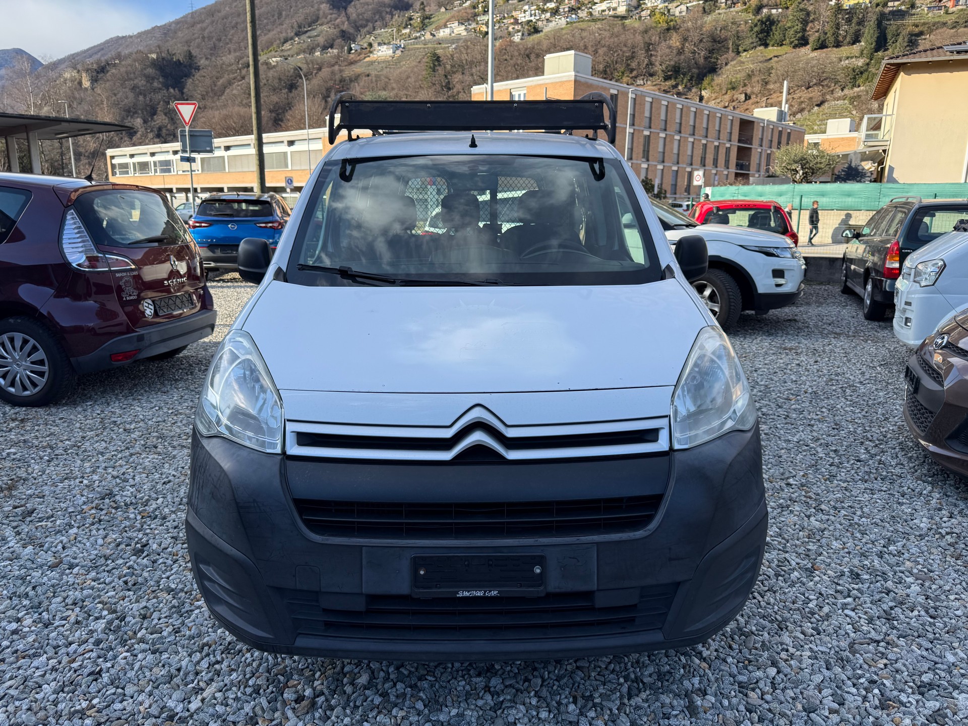 CITROEN Berlingo 1.6 BlueHDi 100 S&S Komfort-image-2