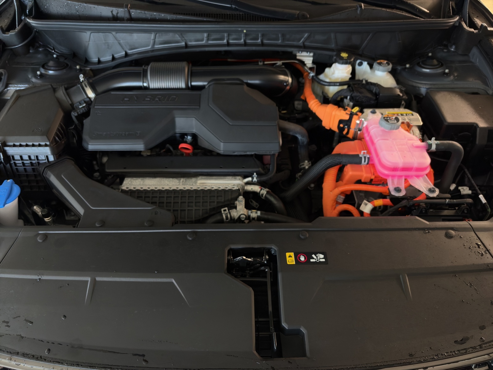 HYUNDAI Tucson 1.6 TGDI HEV Amplia 4WD-image-17