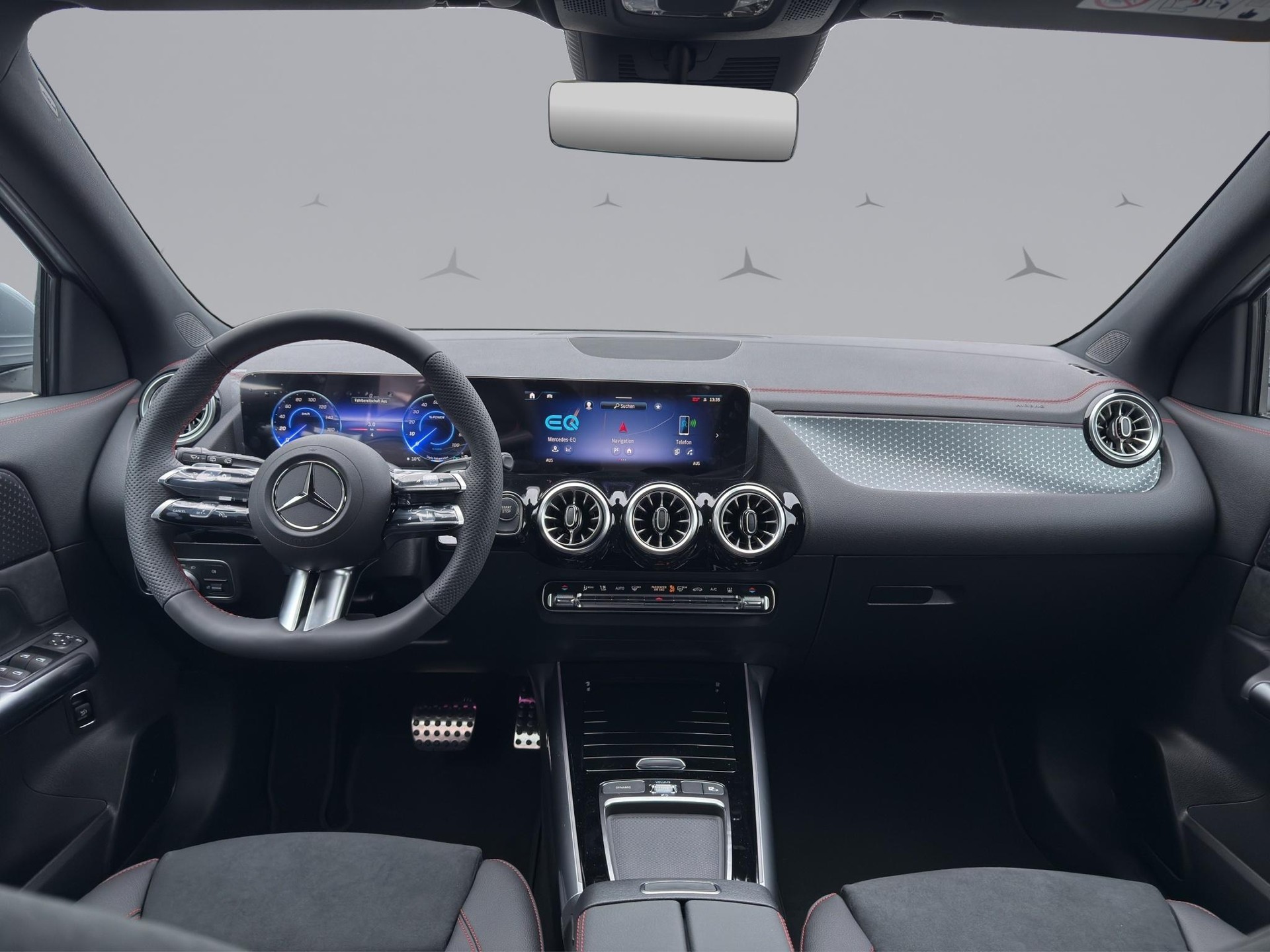 MERCEDES-BENZ EQA 300 AMG Line 4matic-image-11