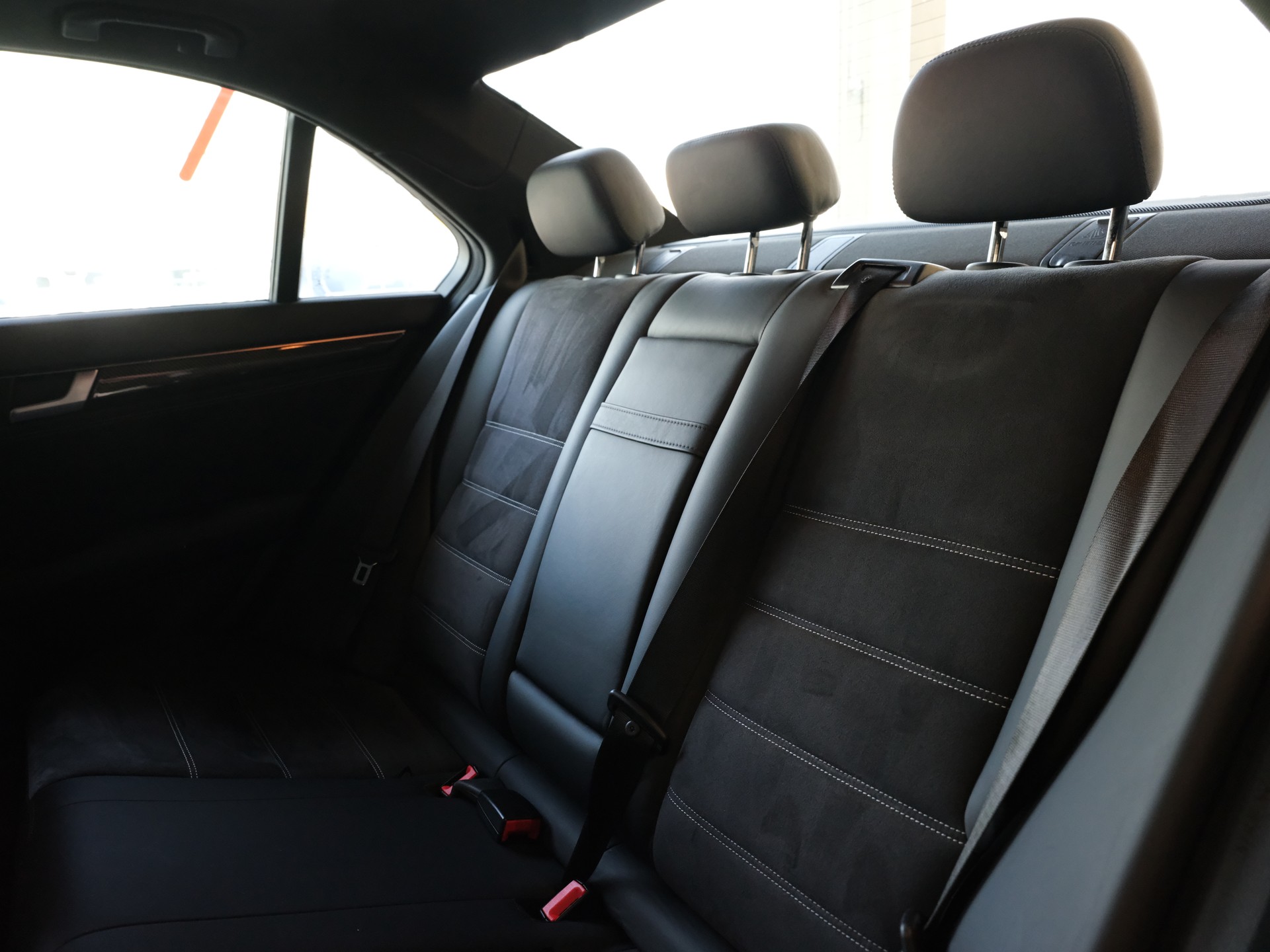 MERCEDES-BENZ C 63 AMG Avantgarde Edition 507 Speedshift MCT *Sonderlackierung* *Carbon Paket*-image-30