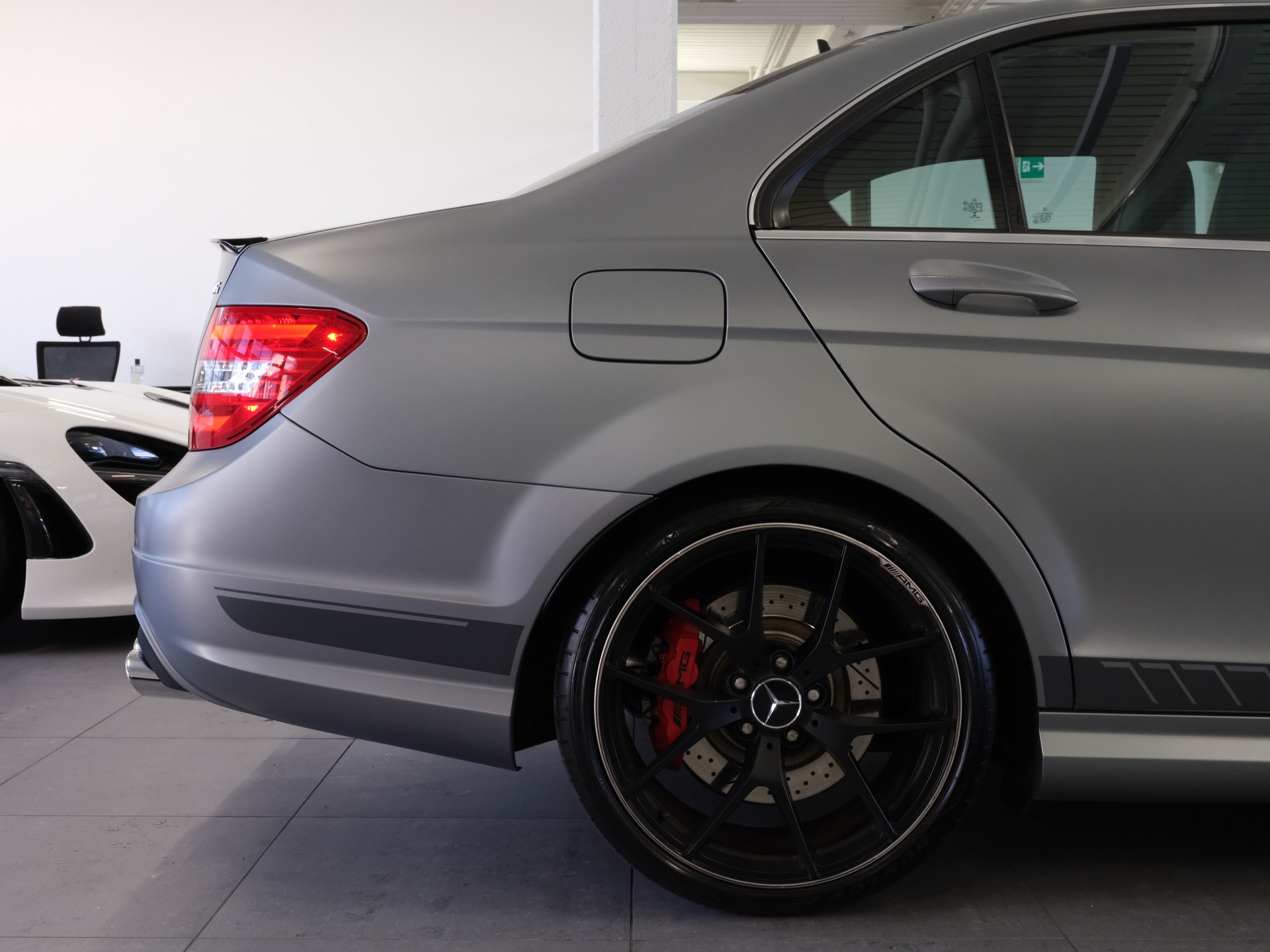 MERCEDES-BENZ C 63 AMG Avantgarde Edition 507 Speedshift MCT *Sonderlackierung* *Carbon Paket*-image-11