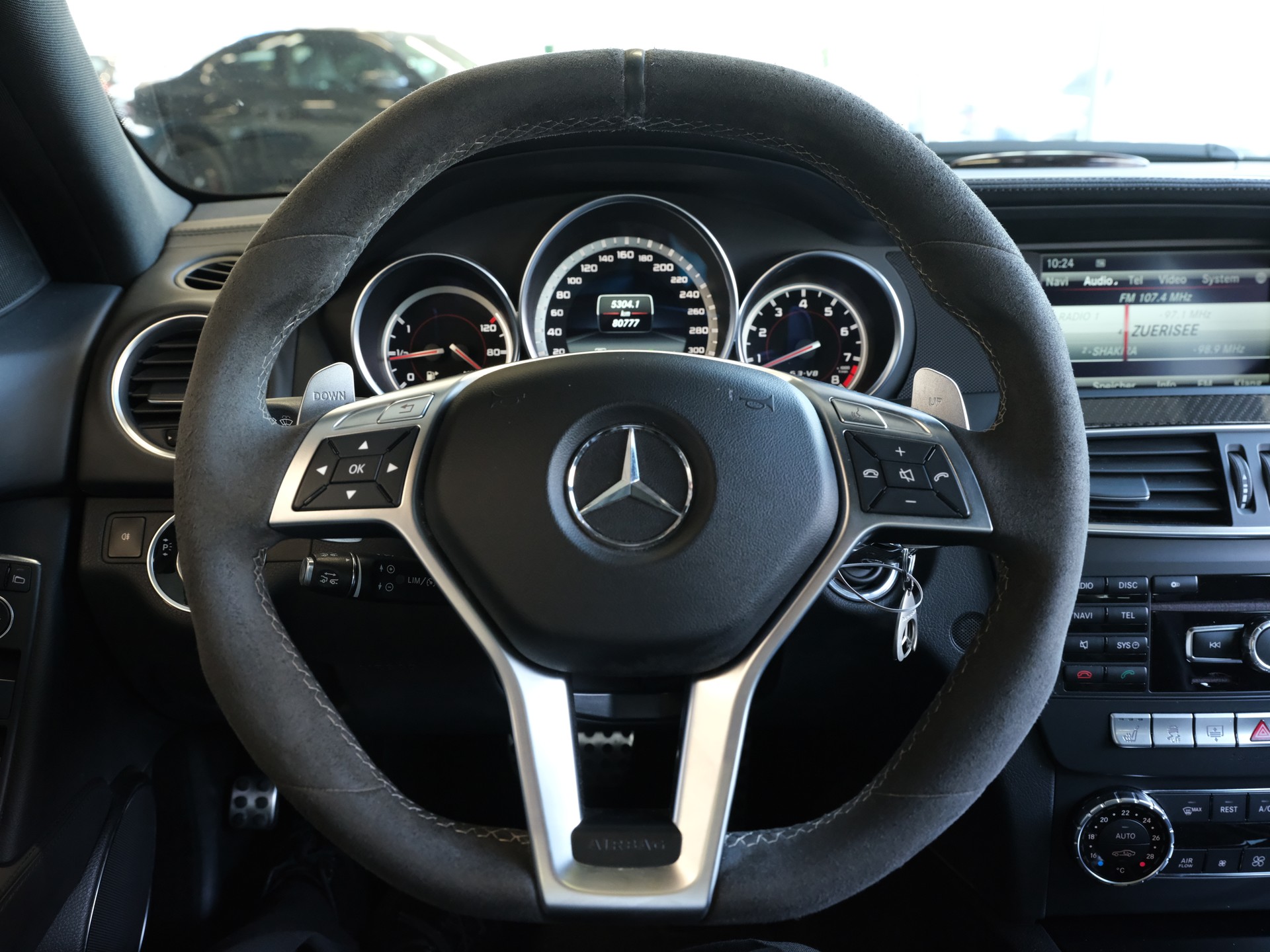 MERCEDES-BENZ C 63 AMG Avantgarde Edition 507 Speedshift MCT *Sonderlackierung* *Carbon Paket*-image-20