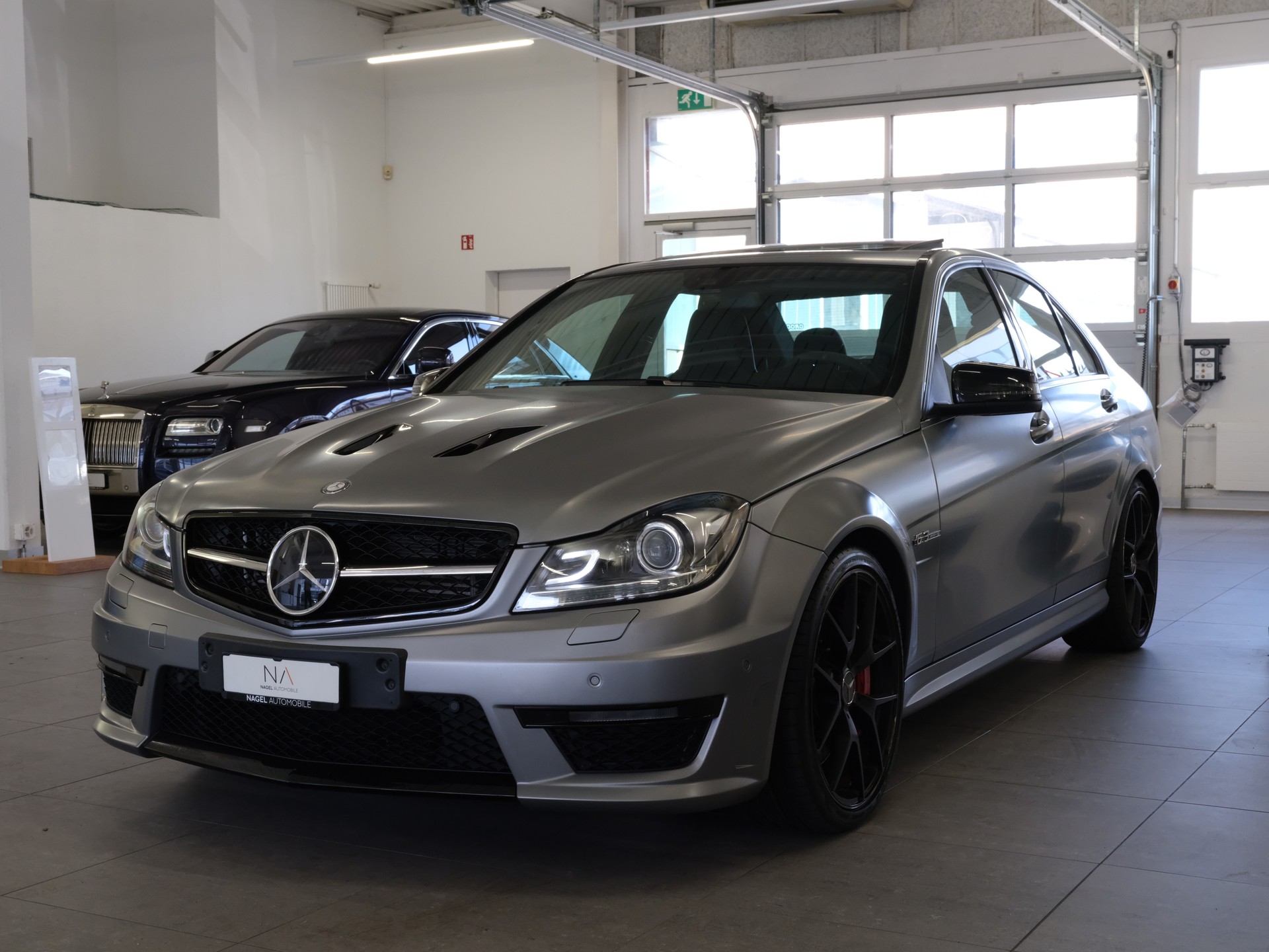 MERCEDES-BENZ C 63 AMG Avantgarde Edition 507 Speedshift MCT *Sonderlackierung* *Carbon Paket*-image-3
