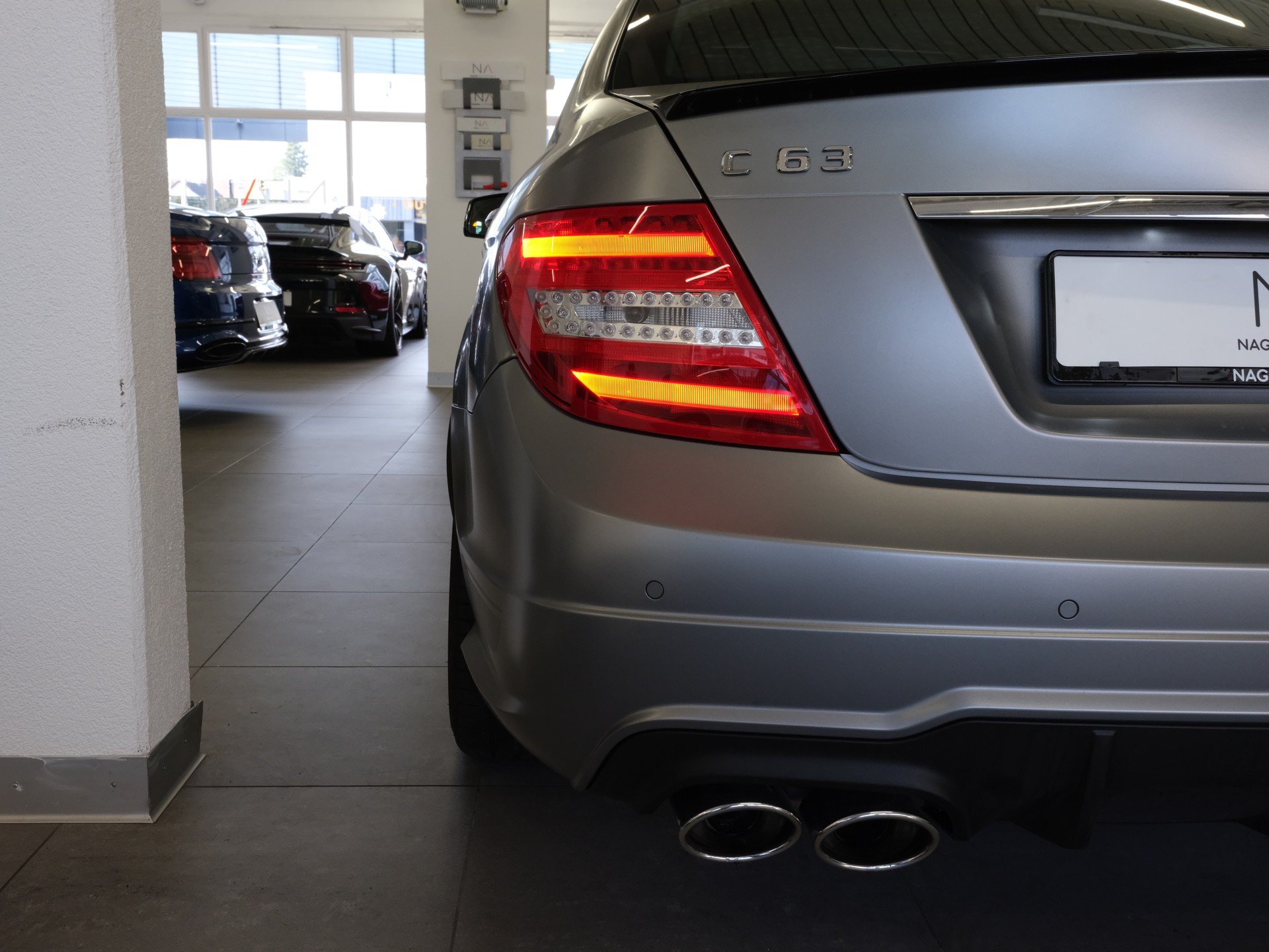 MERCEDES-BENZ C 63 AMG Avantgarde Edition 507 Speedshift MCT *Sonderlackierung* *Carbon Paket*-image-10
