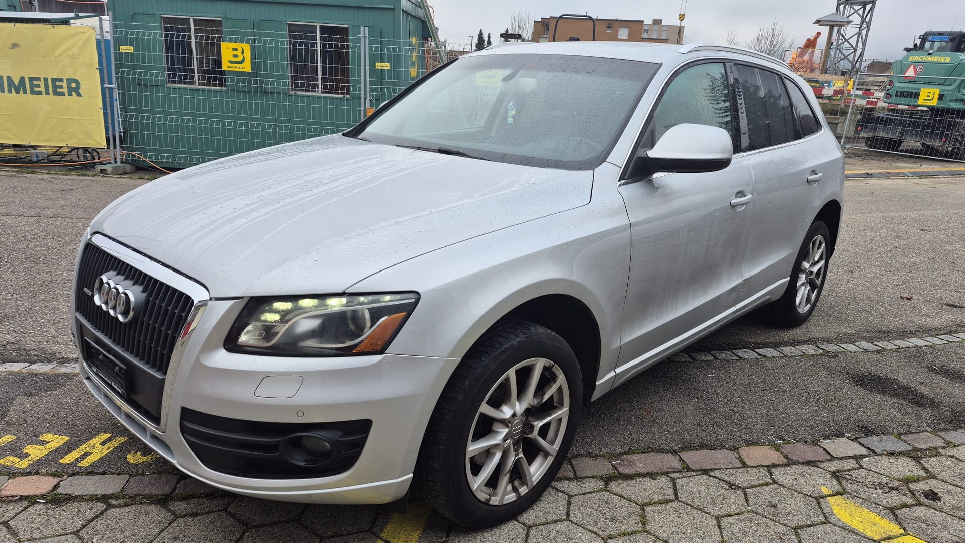 AUDI Q5 3.2 FSI quattro S-tronic-image-0