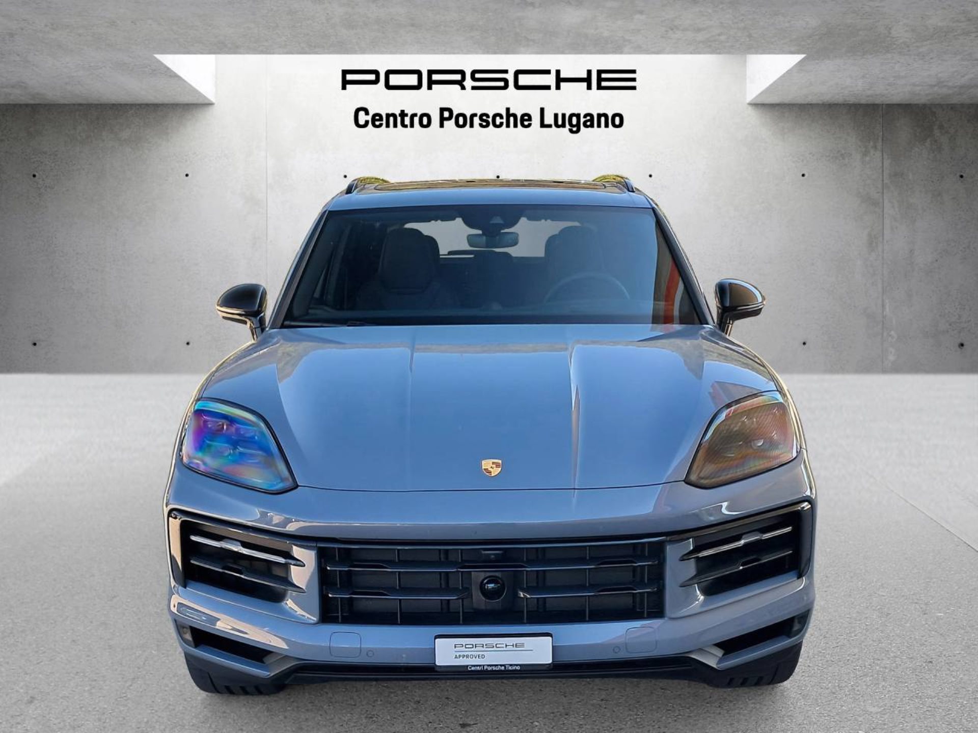 PORSCHE Cayenne S E-Hybrid-image-9