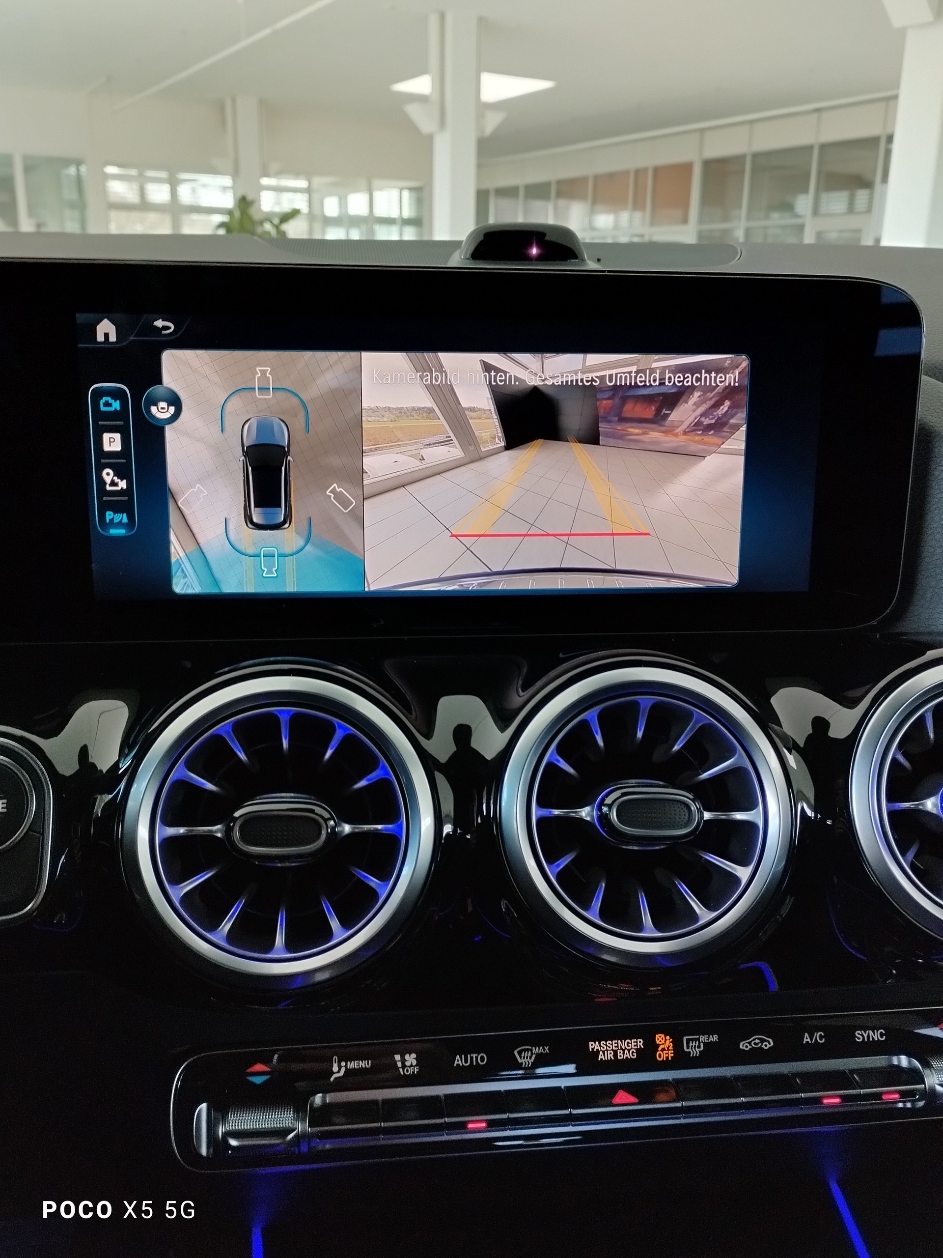 MERCEDES-BENZ GLA 200 Night Star-image-7