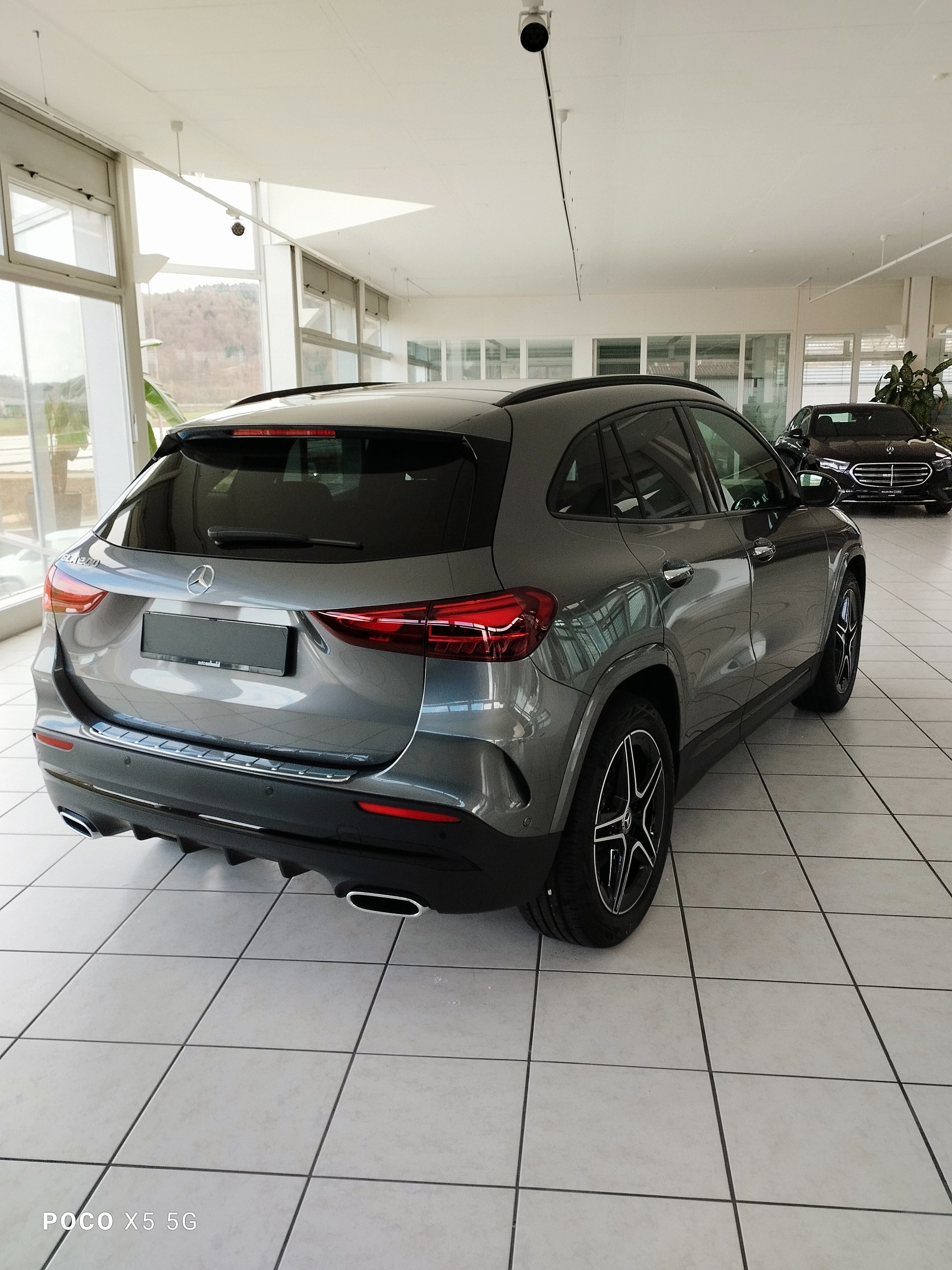 MERCEDES-BENZ GLA 200 Night Star-image-3