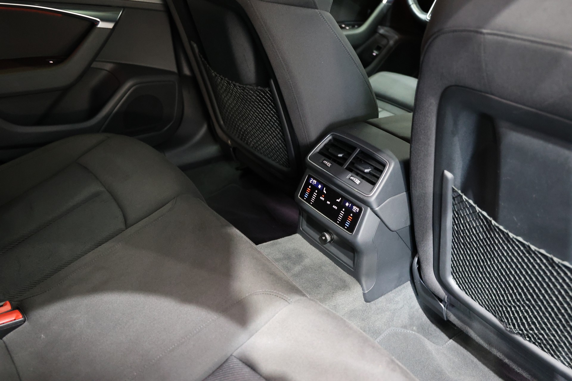 AUDI A6 Avant 40 TDI Sport quattro S-tronic-image-10