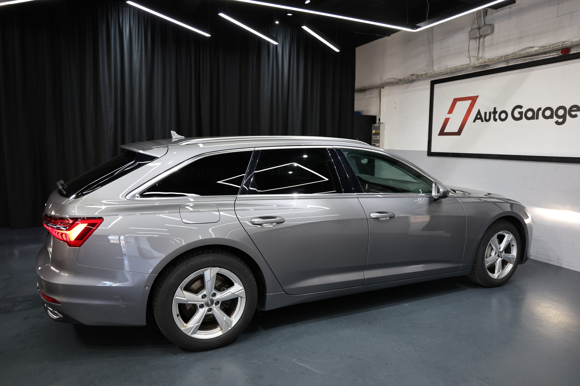 AUDI A6 Avant 40 TDI Sport quattro S-tronic-image-8