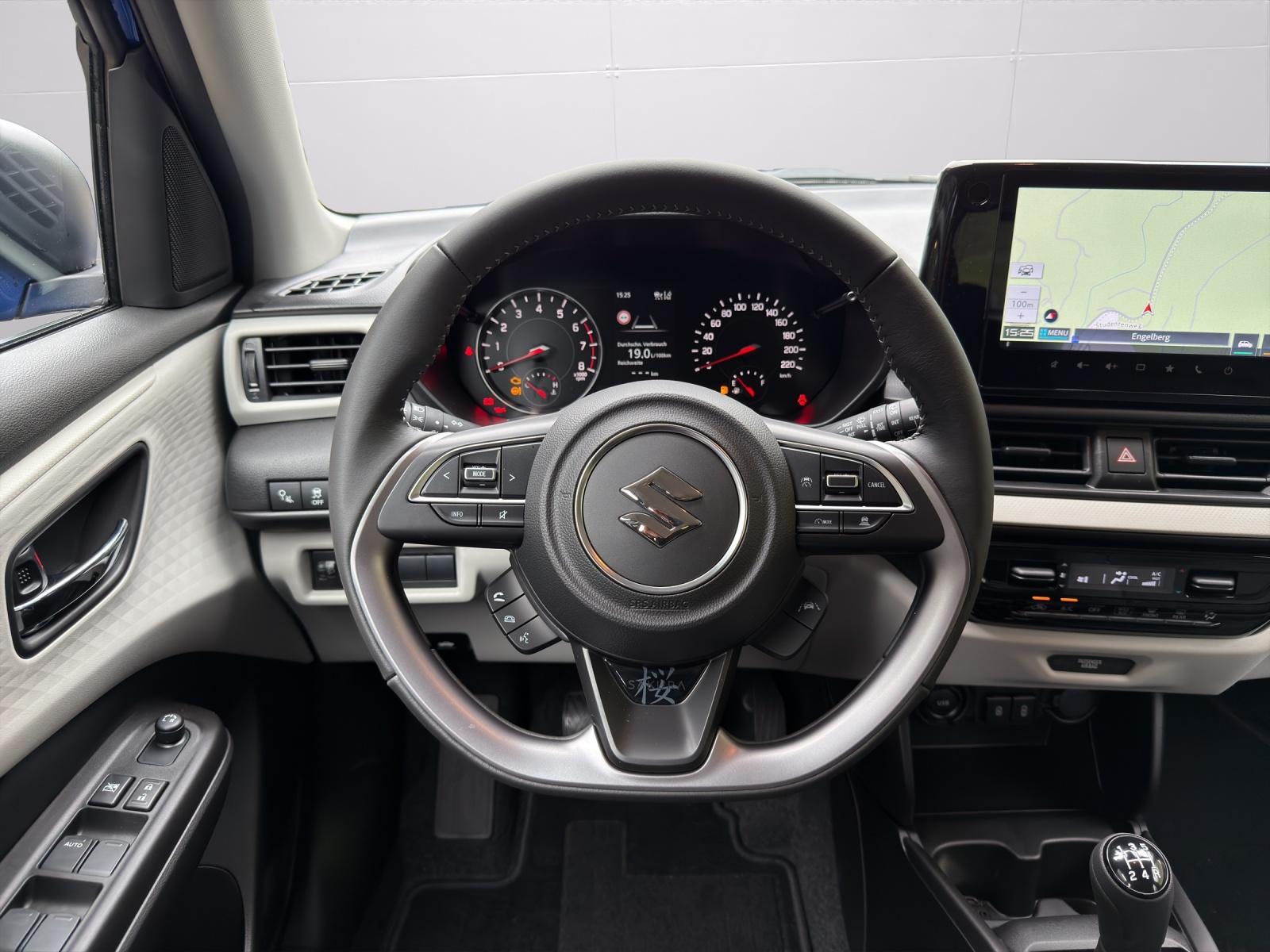 SUZUKI Swift 1.2 Sakura Hybrid 4x4-image-9
