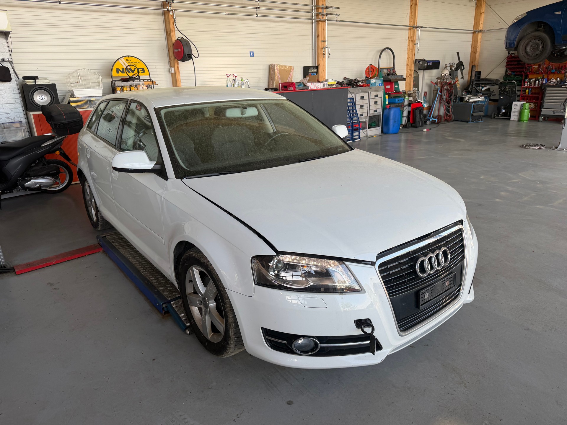 AUDI A3 Sportback 1.4 TFSI Start Plus S-tronic-image-2