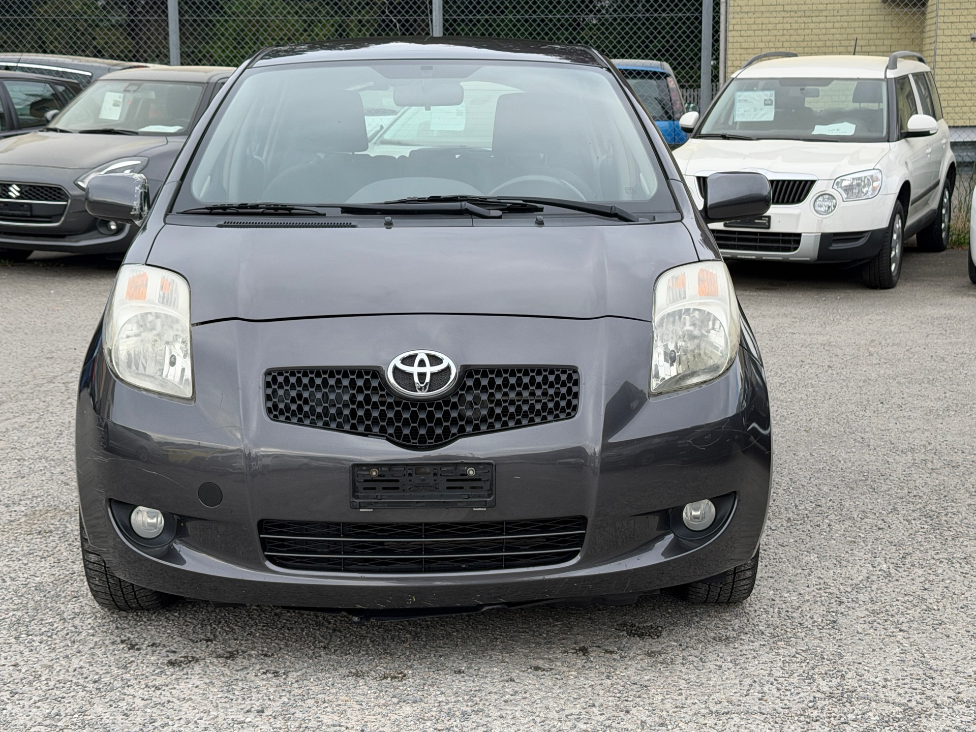 TOYOTA Yaris 1.3 Linea Luna