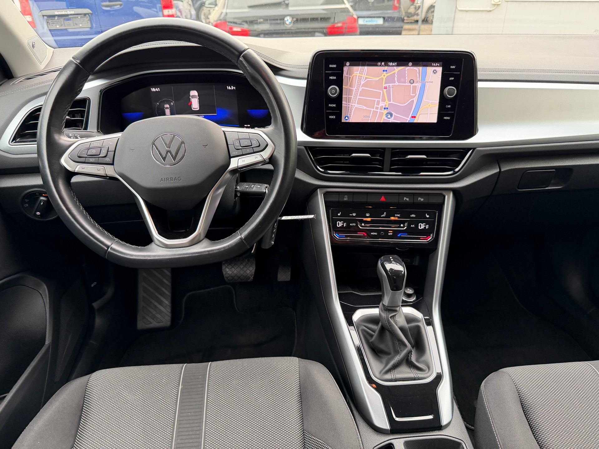 VW T-Roc 1.5 TSI EVO Life DSG-showroom-element-1