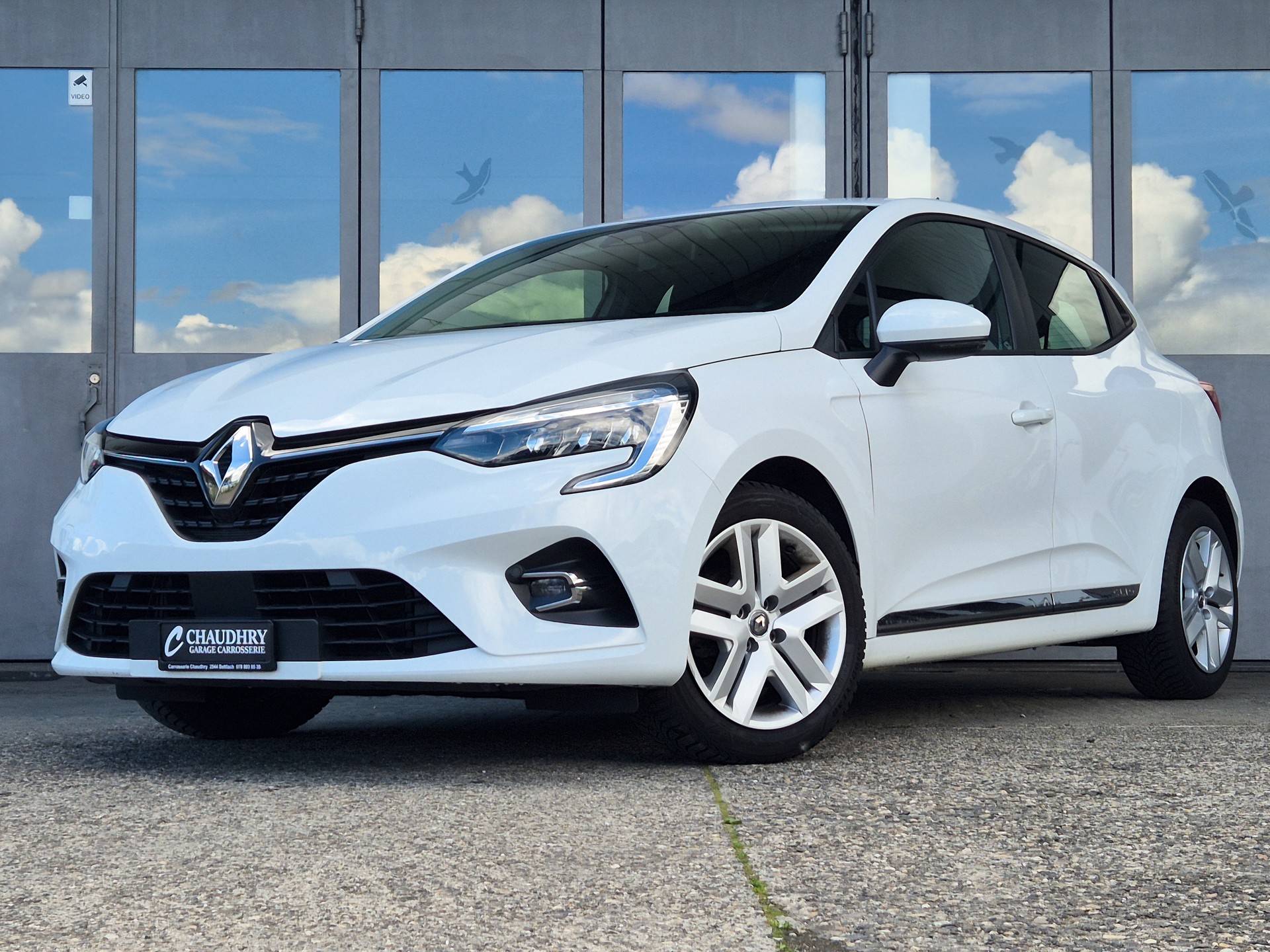 RENAULT CLIO 1.0 BUSINESS-image-0