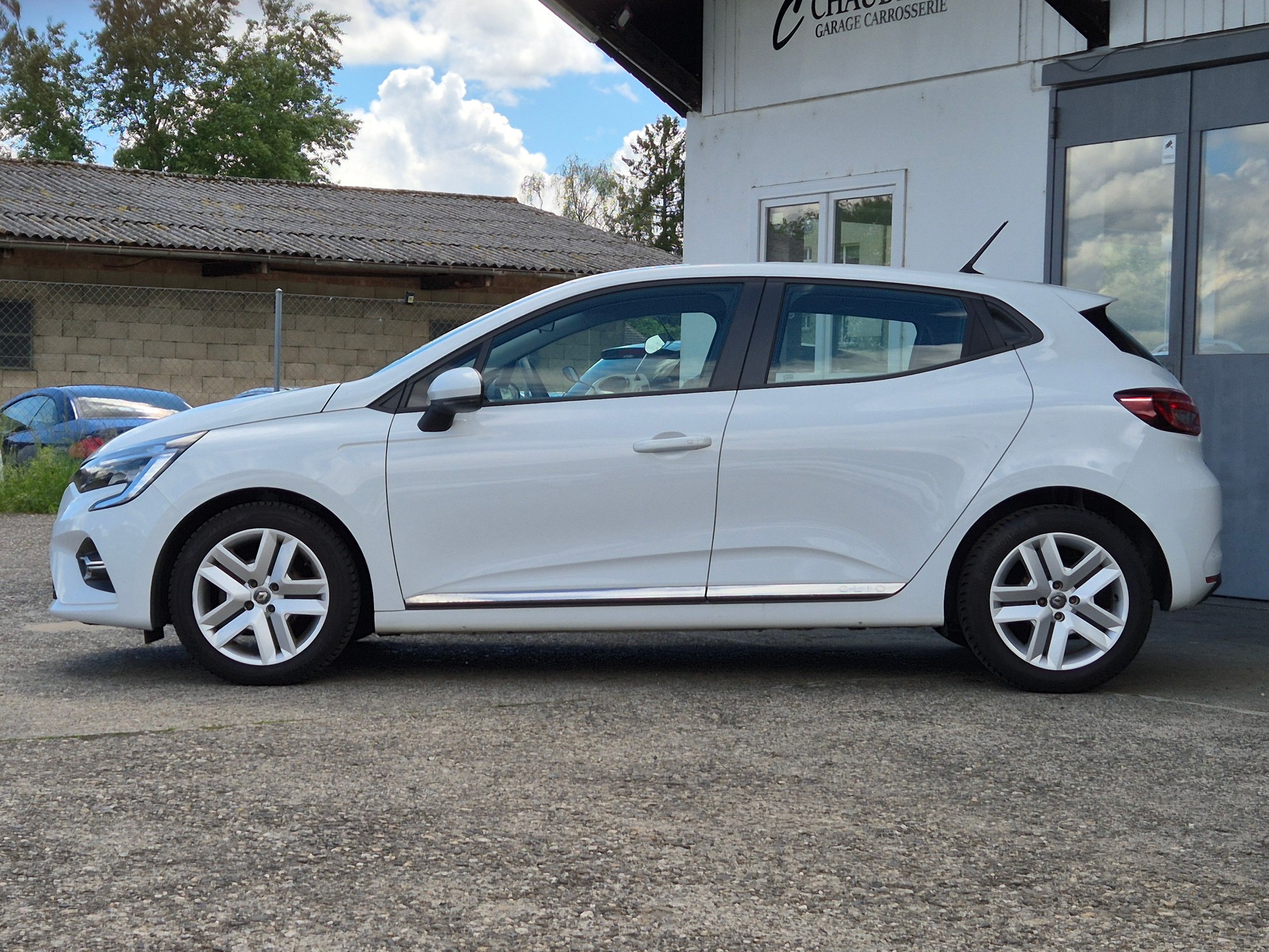 RENAULT CLIO 1.0 BUSINESS-image-9