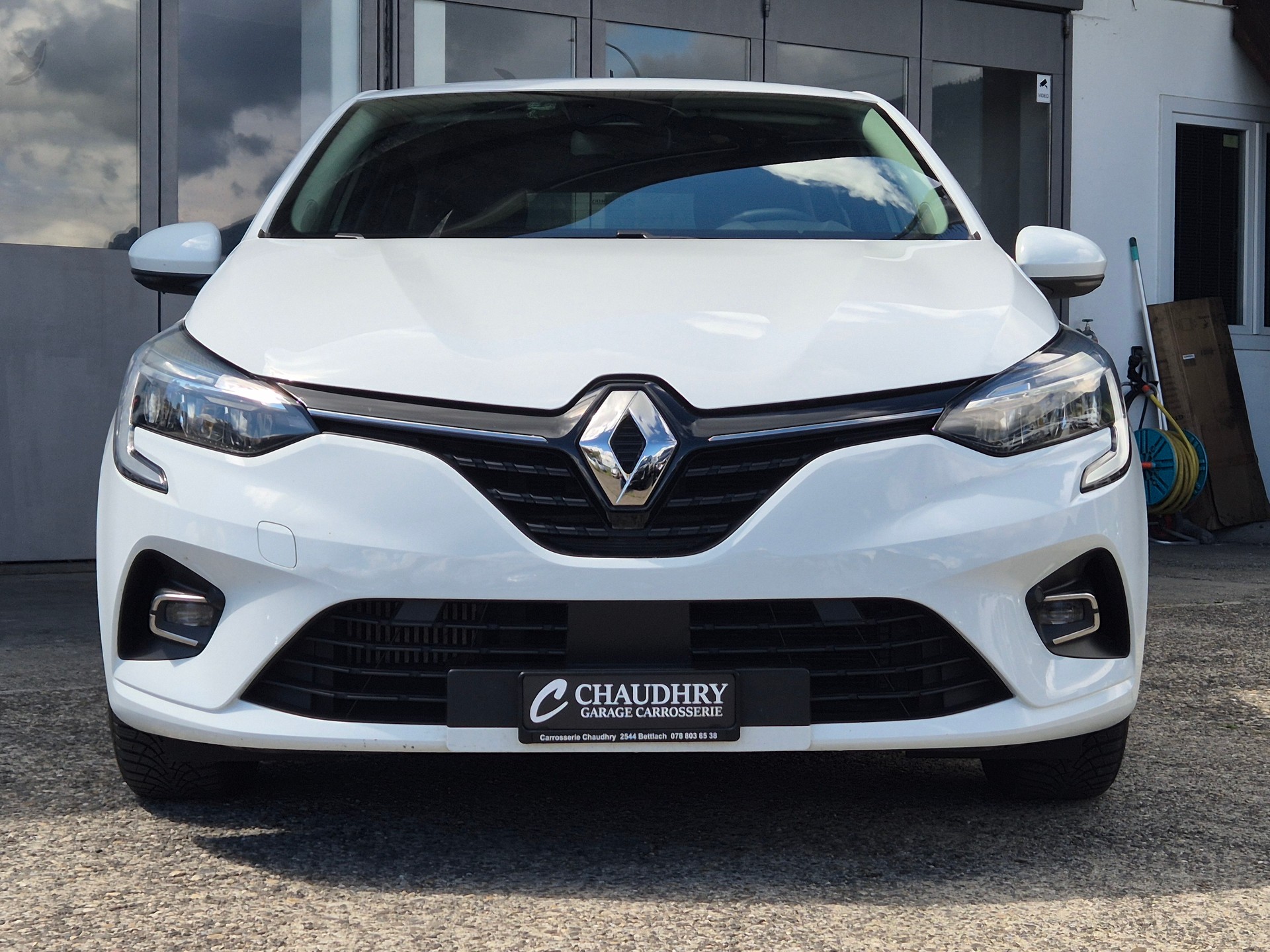RENAULT CLIO 1.0 BUSINESS-image-1