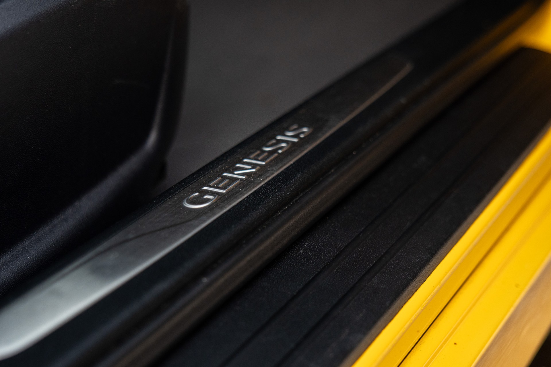 HYUNDAI Genesis 2.0 Turbo-image-15