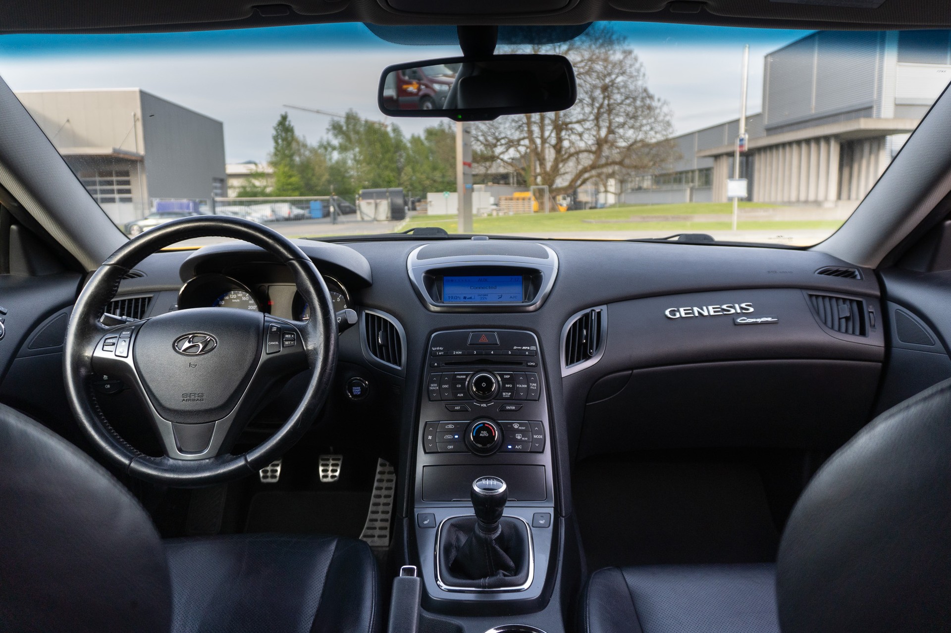 HYUNDAI Genesis 2.0 Turbo-image-7