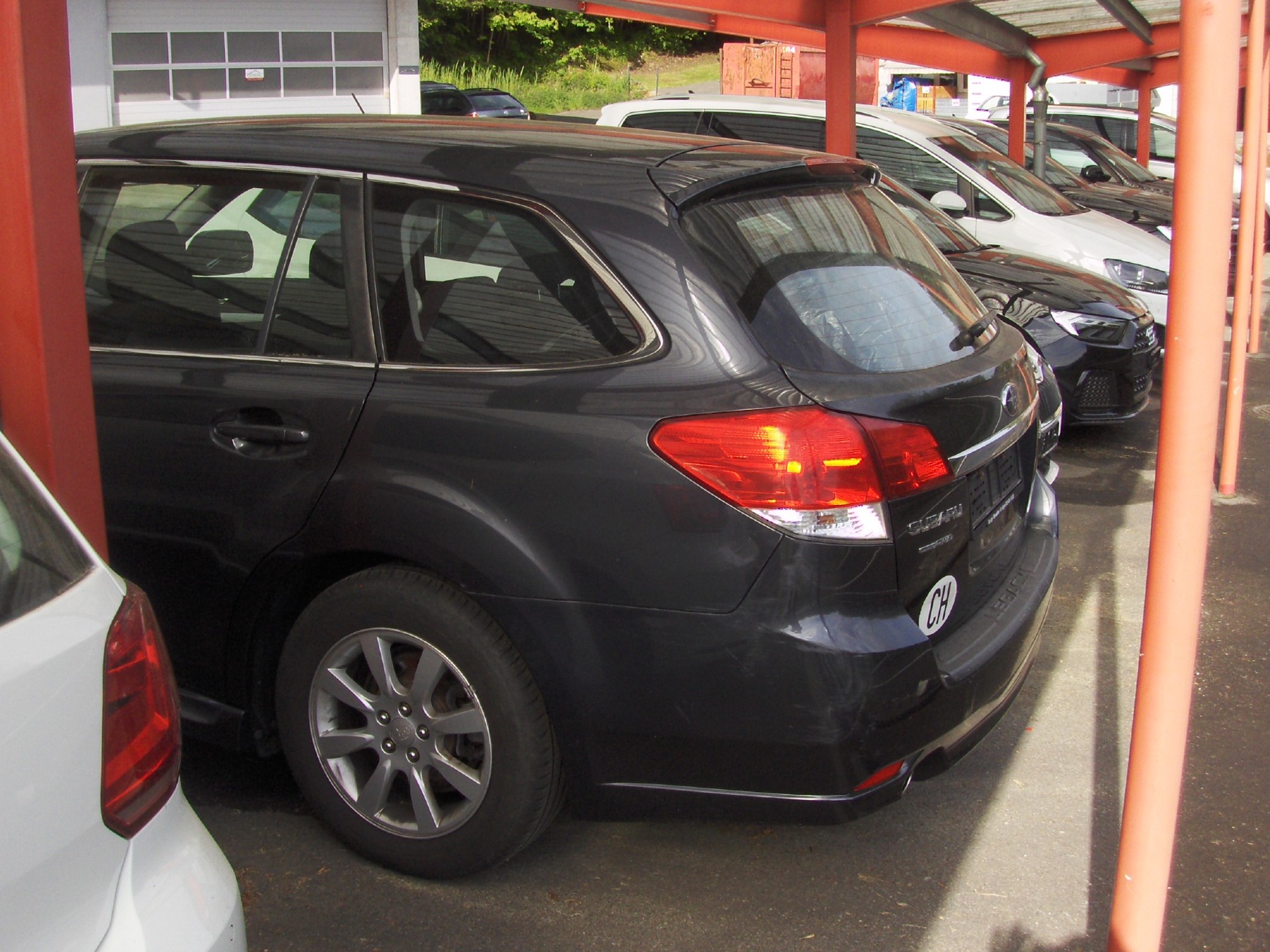 SUBARU Legacy 2.0i Swiss AWD Lineartronic-image-2
