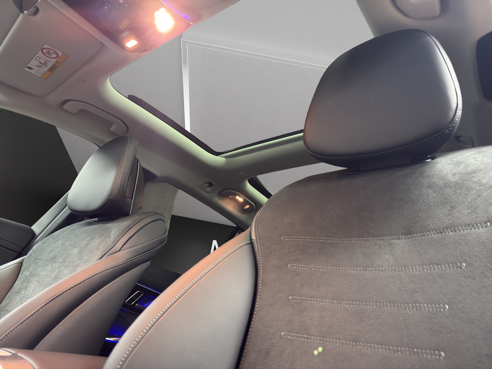 MERCEDES-BENZ C 200 T 4 Matic-image-13