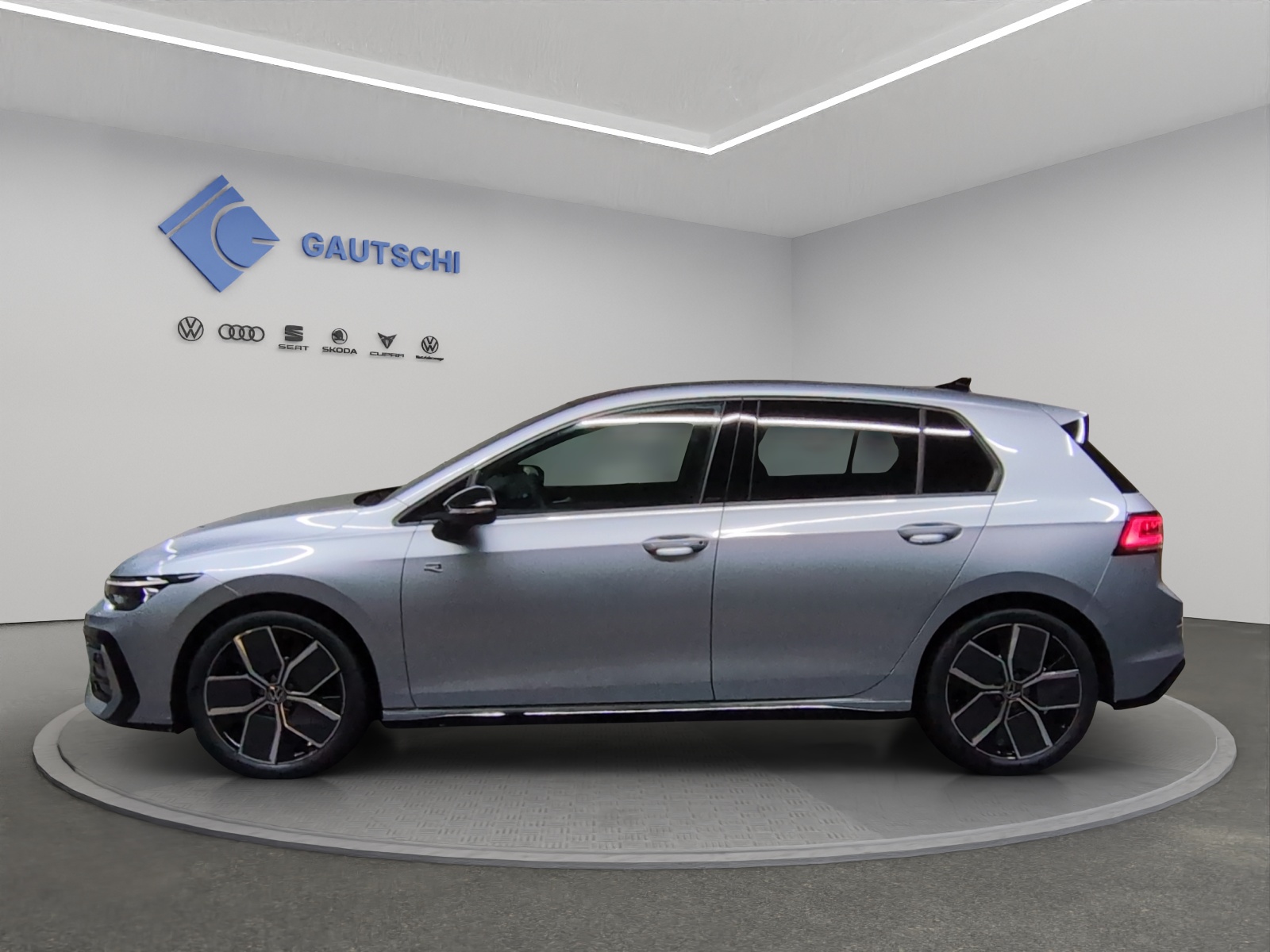 VW Golf 2.0 TSI R-Line DSG 4 Motion-image-1