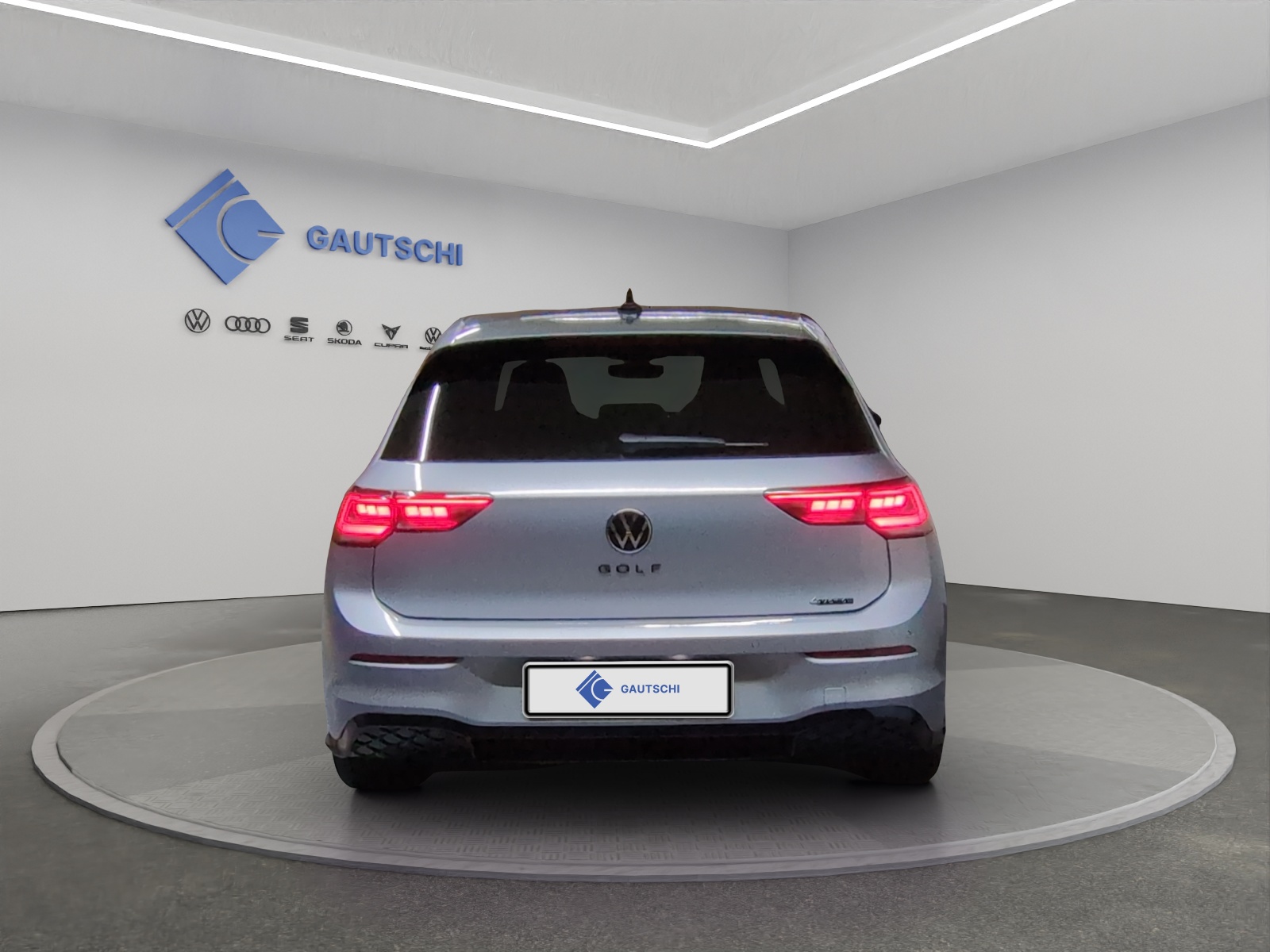 VW Golf 2.0 TSI R-Line DSG 4 Motion-image-3