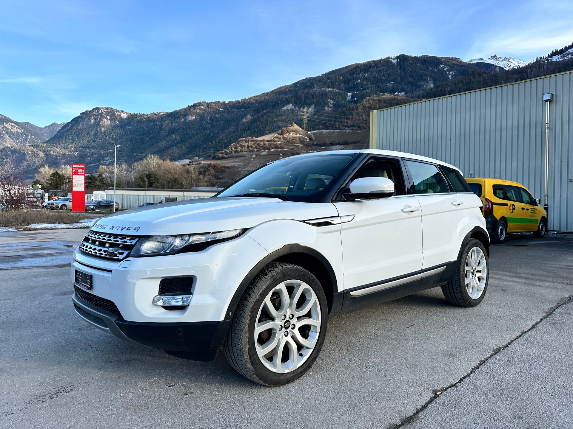 LAND ROVER Range Rover Evoque 2.0 Si4 Prestige AT6-image-0