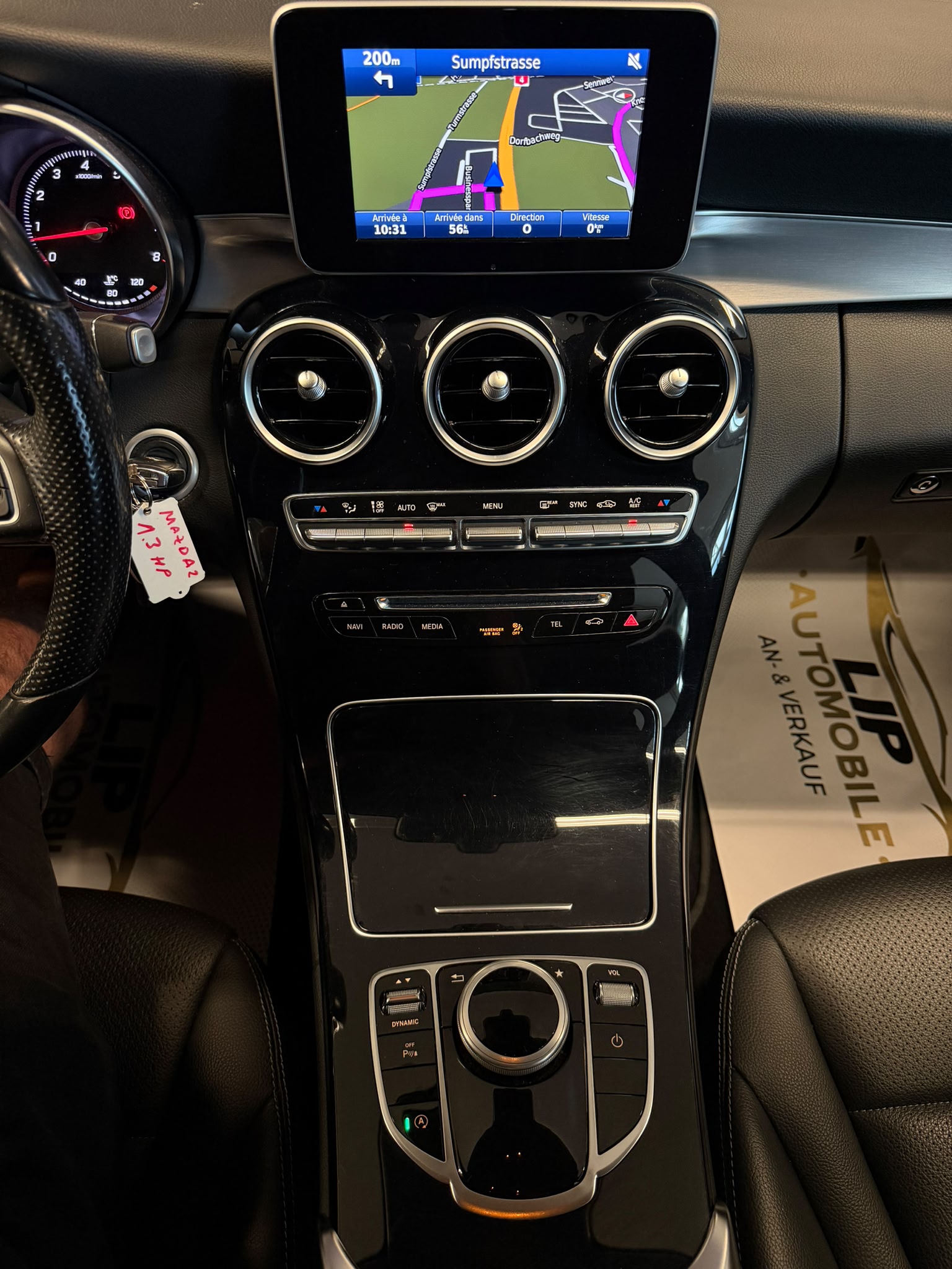 MERCEDES-BENZ C 180 Avantgarde 7G-Tronic-image-10