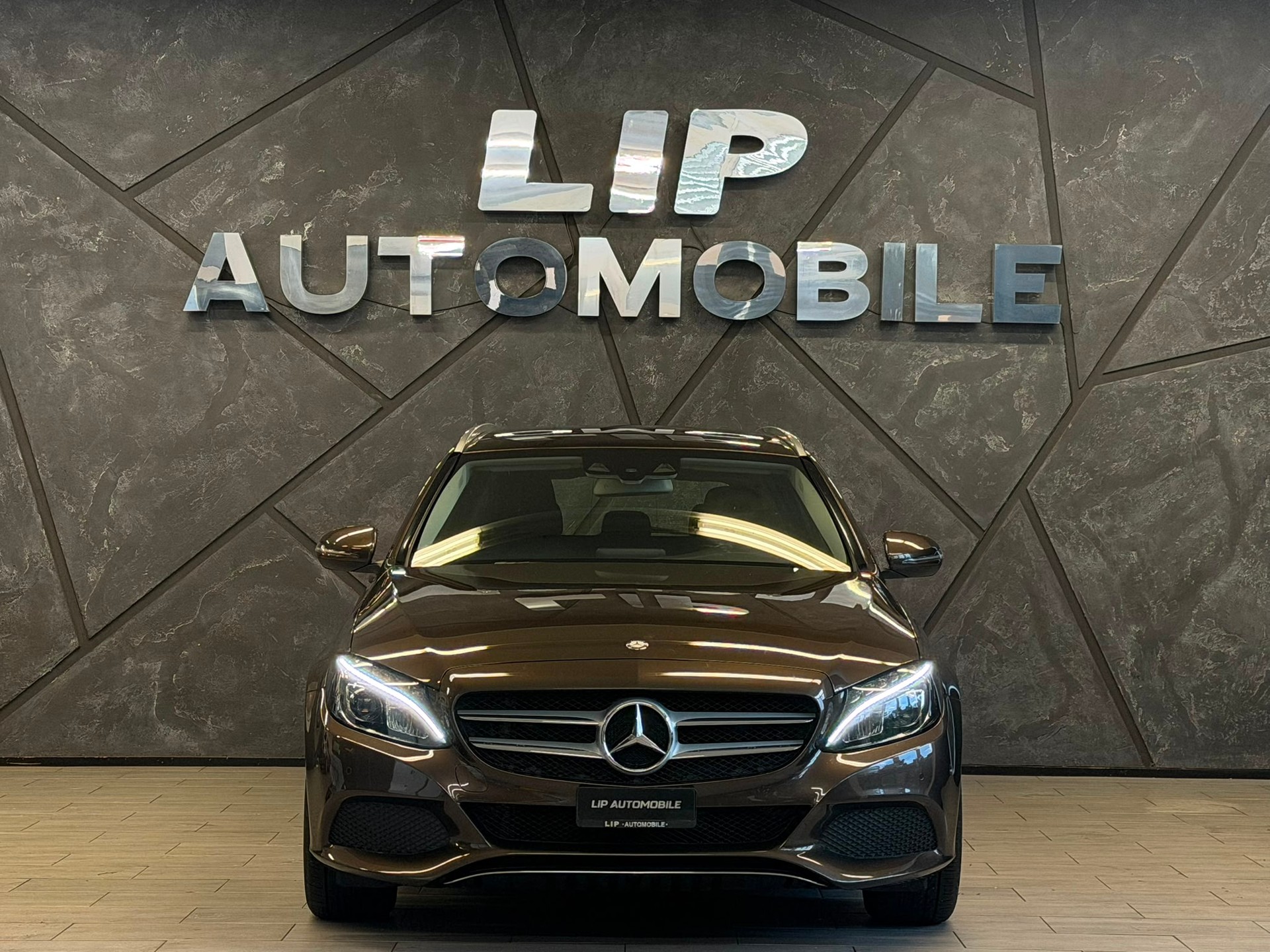 MERCEDES-BENZ C 180 Avantgarde 7G-Tronic-image-1
